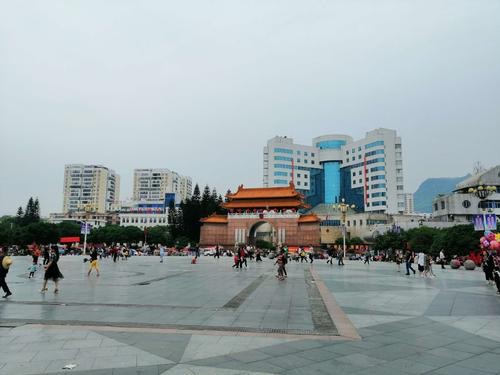 灵峰广场旅行图片 2
