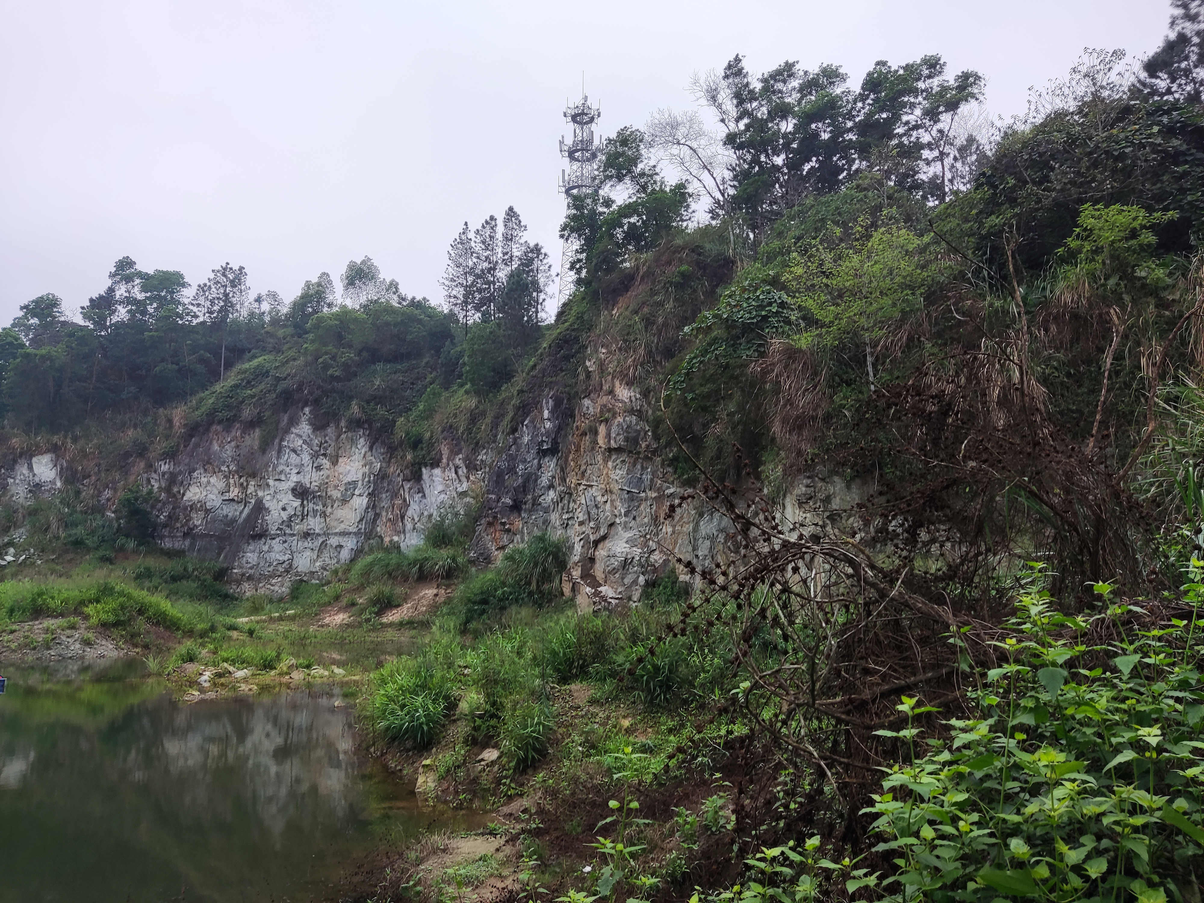 羊角岭水晶矿地质遗迹(不对外开放)