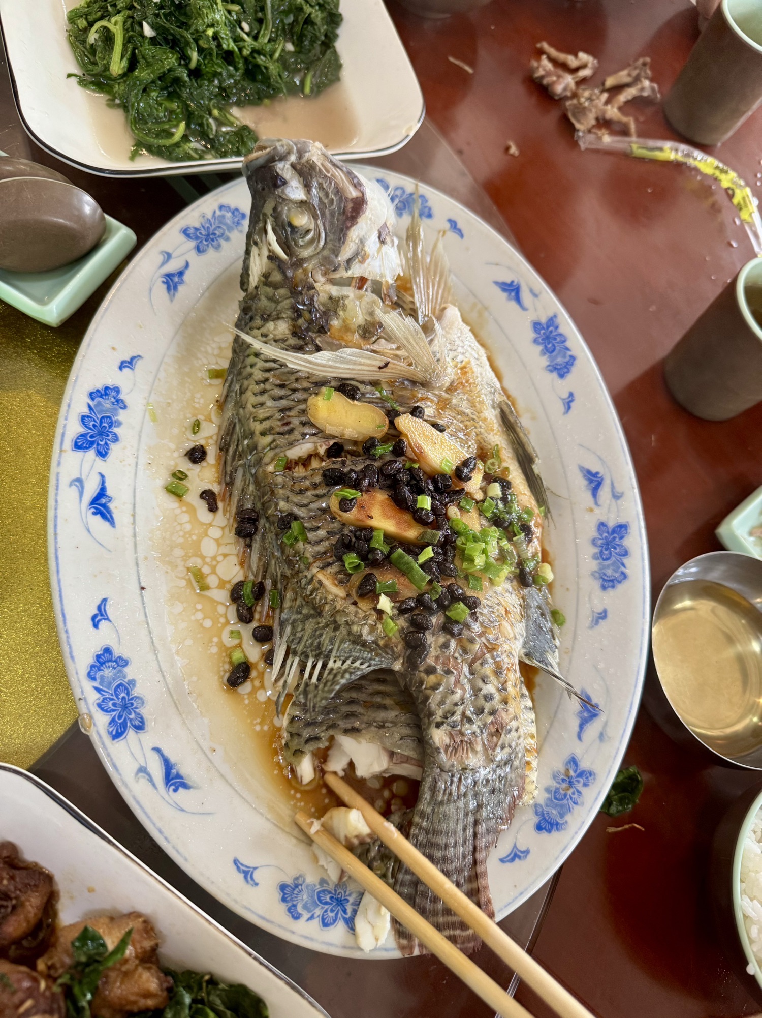迎宾酒家-餐饮农家菜