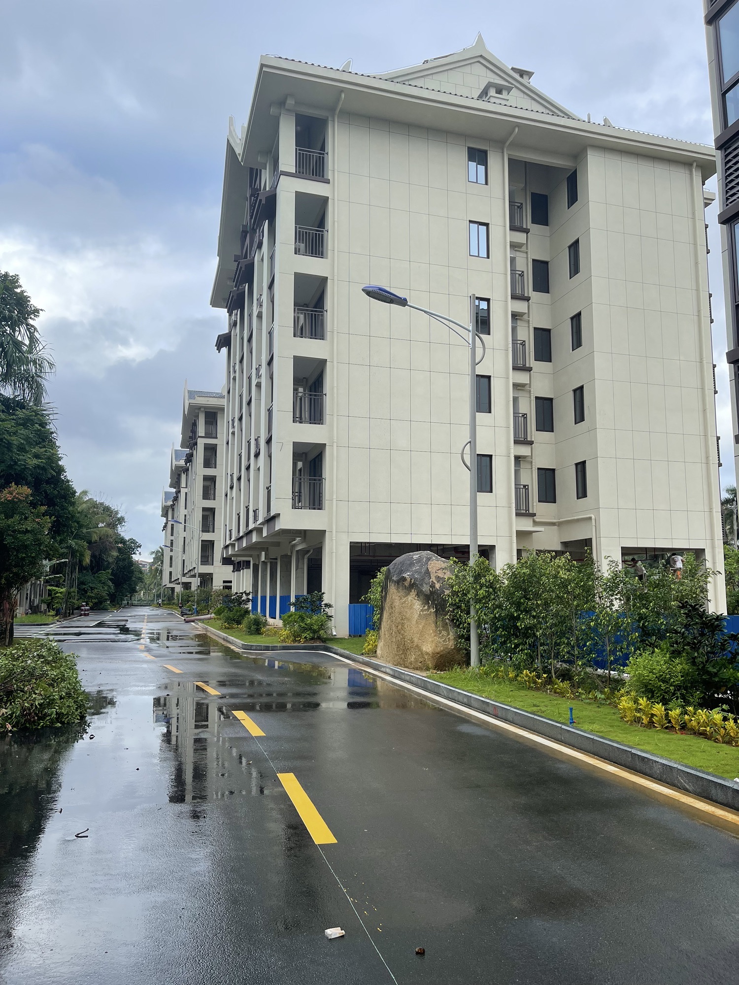 金叶桃源温泉度假村