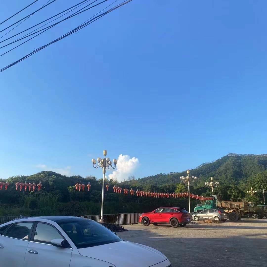 池背广场旅行图片 1