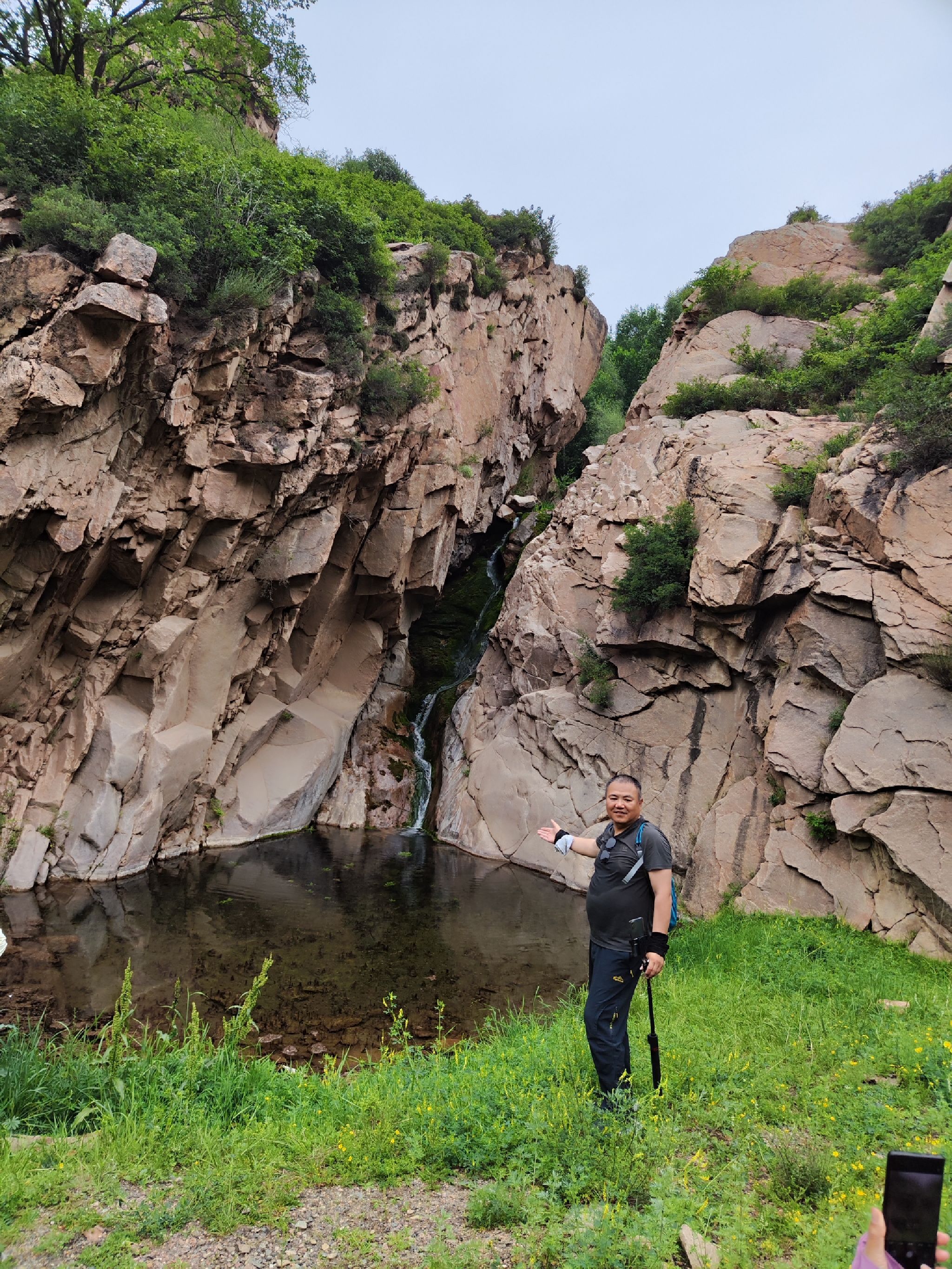 龙榻瀑布旅行图片 1