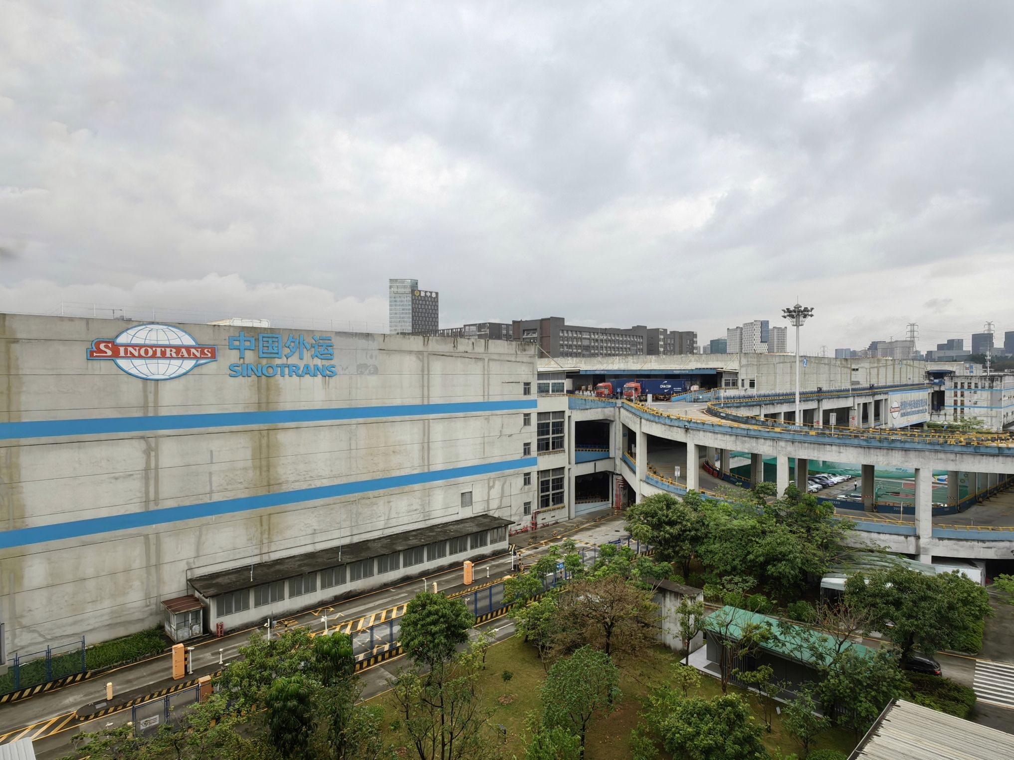 深圳中外运平湖物流中心