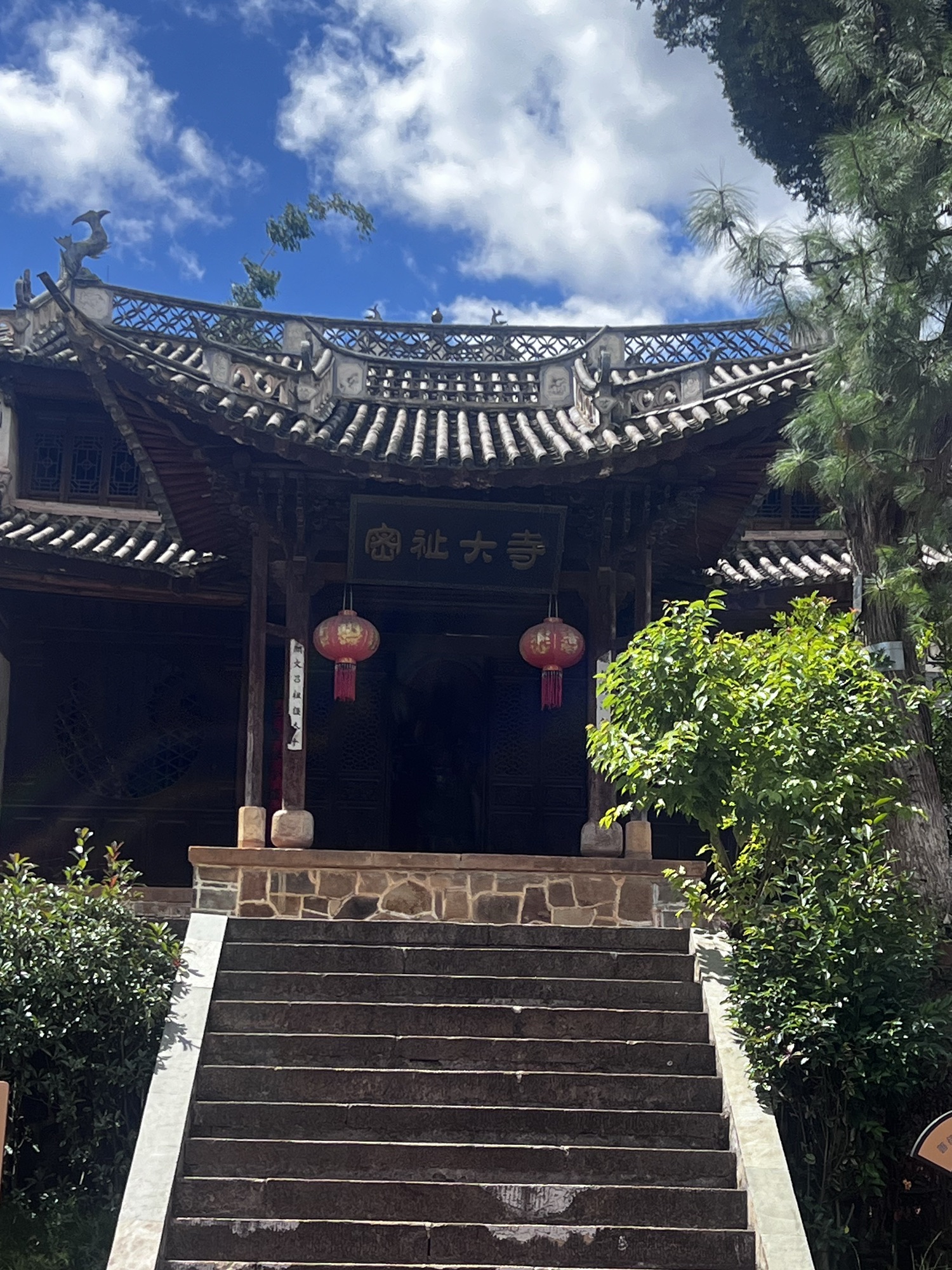 密祉大寺实景照片