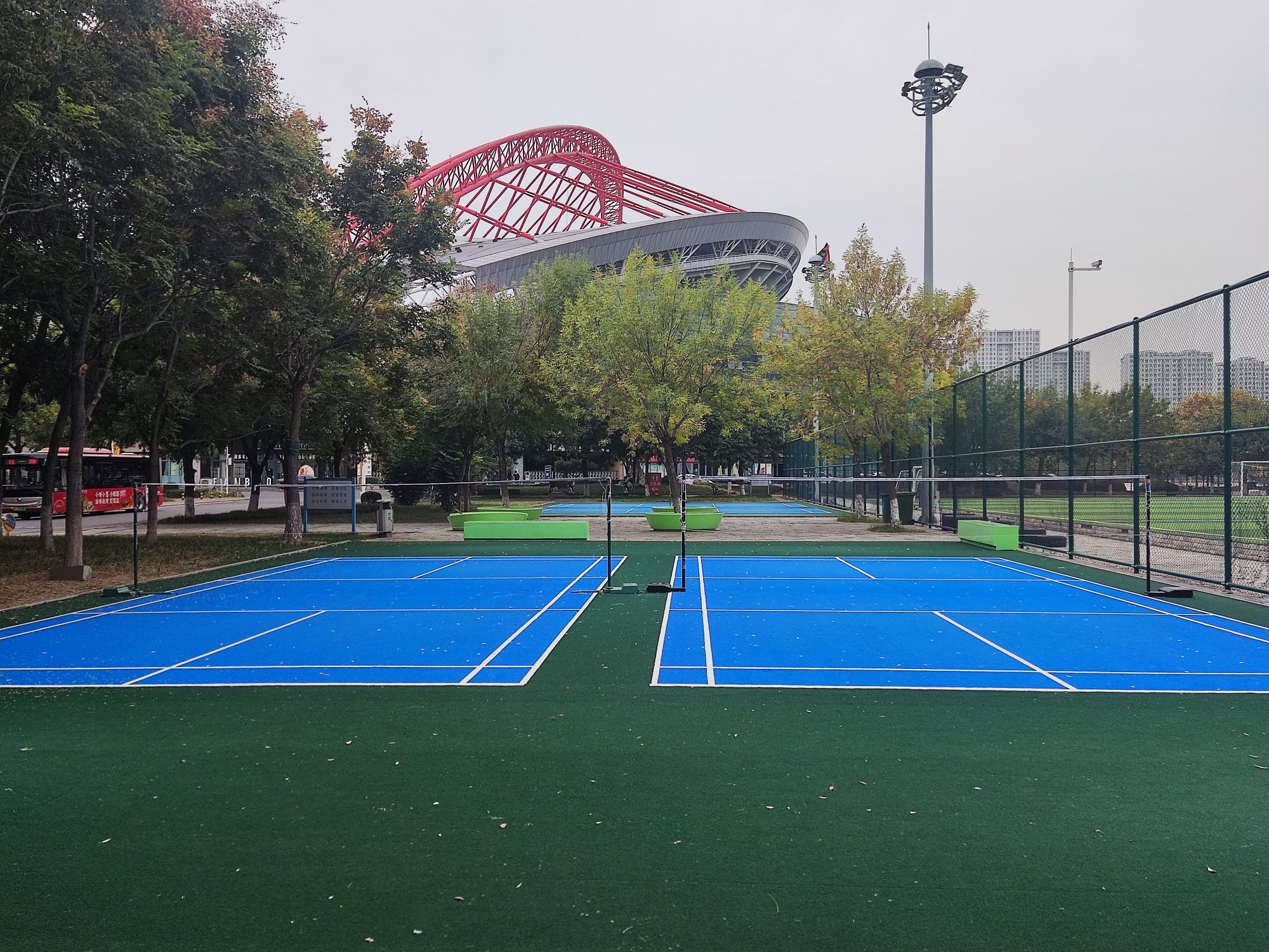 淄博市体育中心-羽毛球(室外)场地