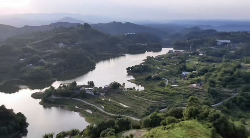 少峨湖旅行图片 1