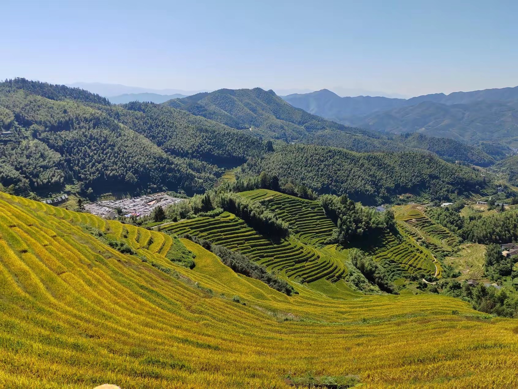 上堡梯田景区旅行图片 3