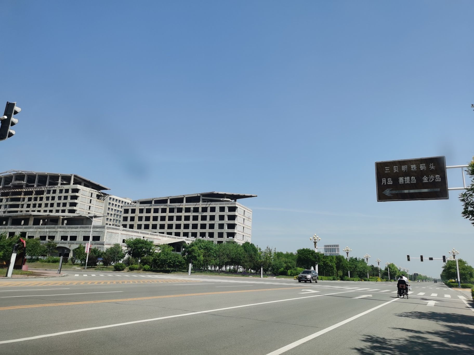 灵珠广场旅行图片 1
