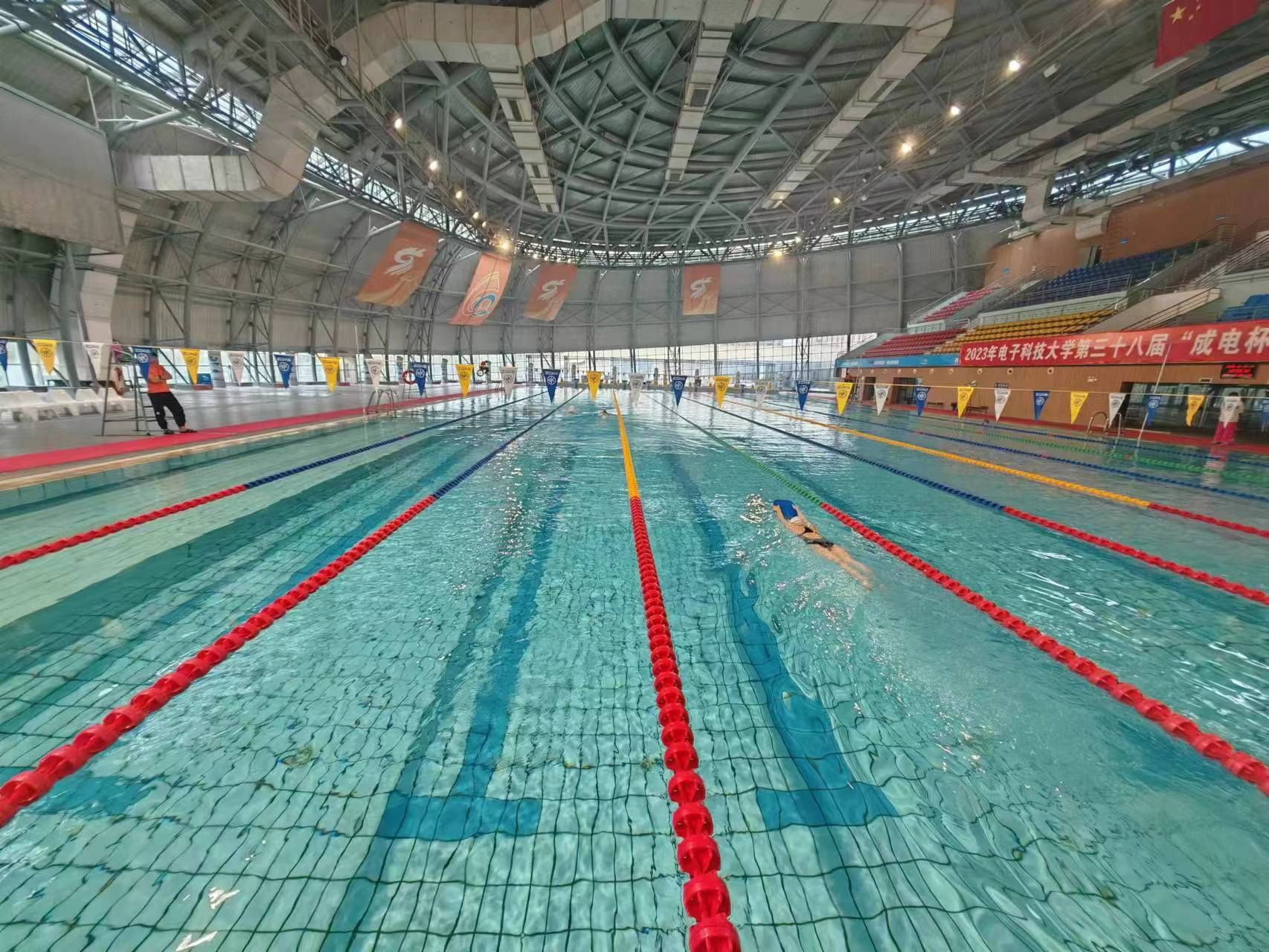 场地封面-电子科技大学清水河校区游泳馆