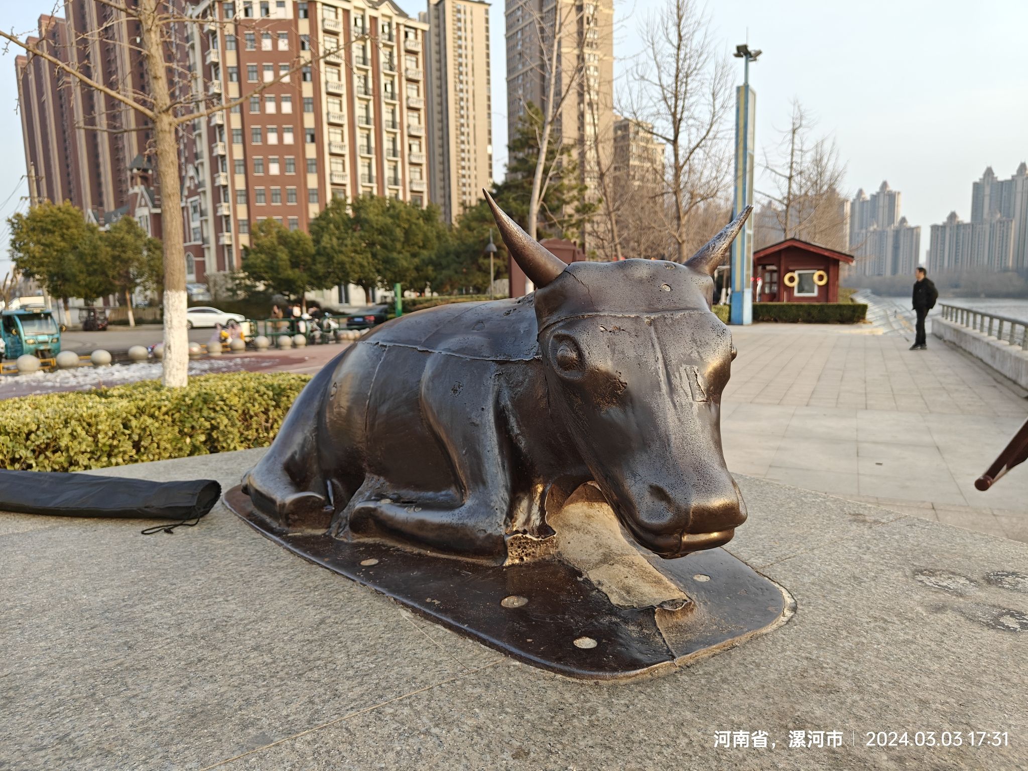 镇河铁牛旅行图片 3