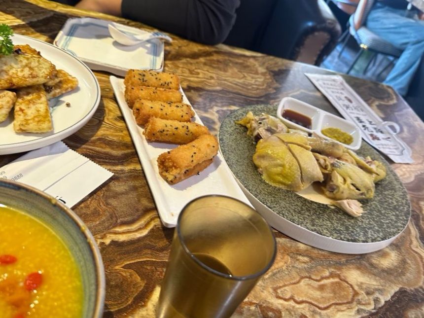 真粥稻港式茶餐厅(星汇园店)