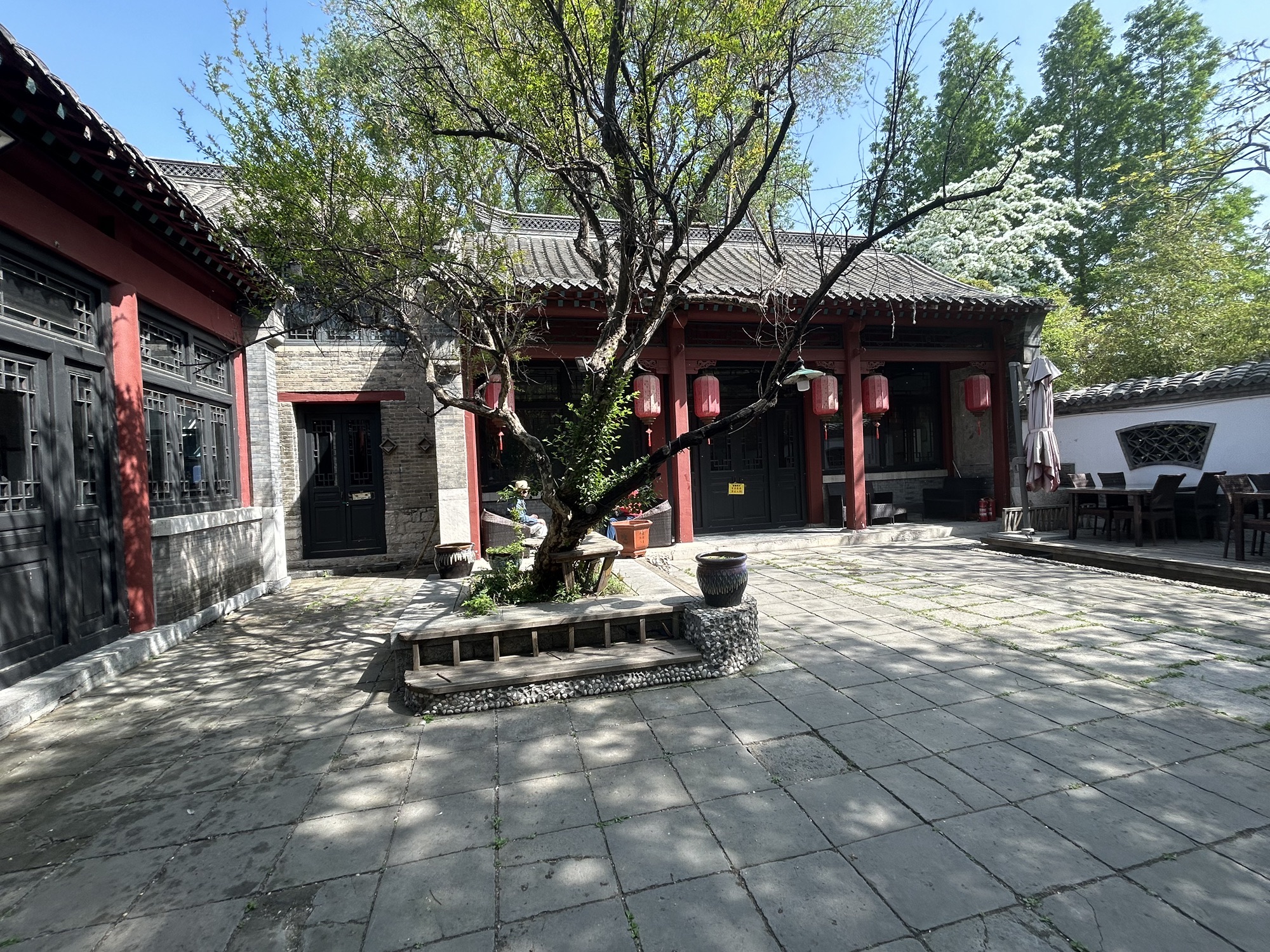 大明湖景区-朗园