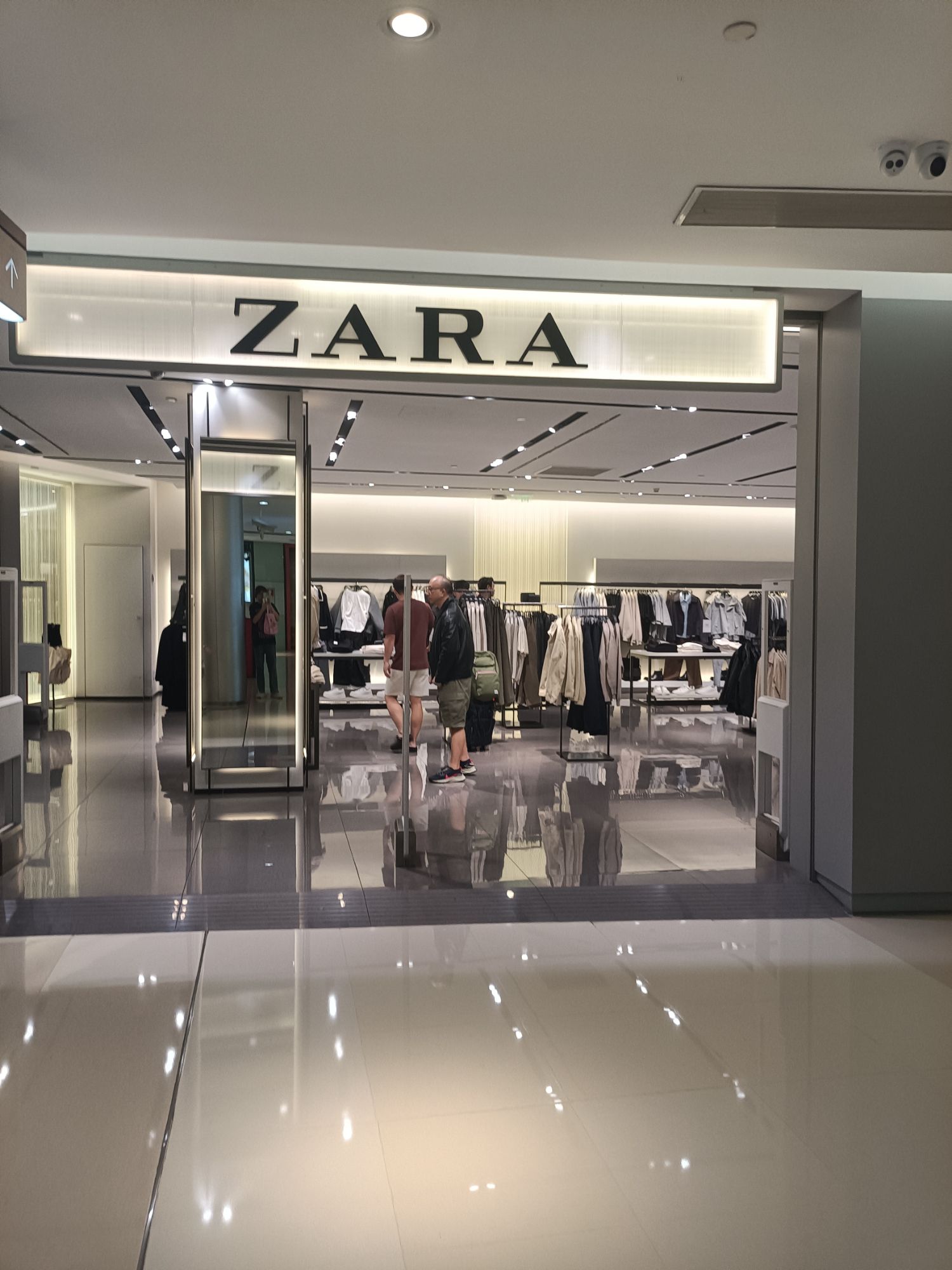 ZARA(金光华广场店)