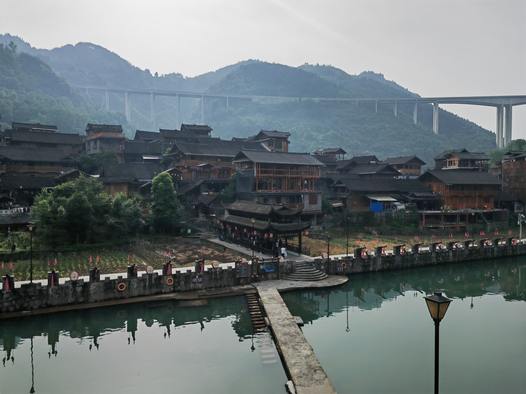 墨戎鼓镇旅行图片 1