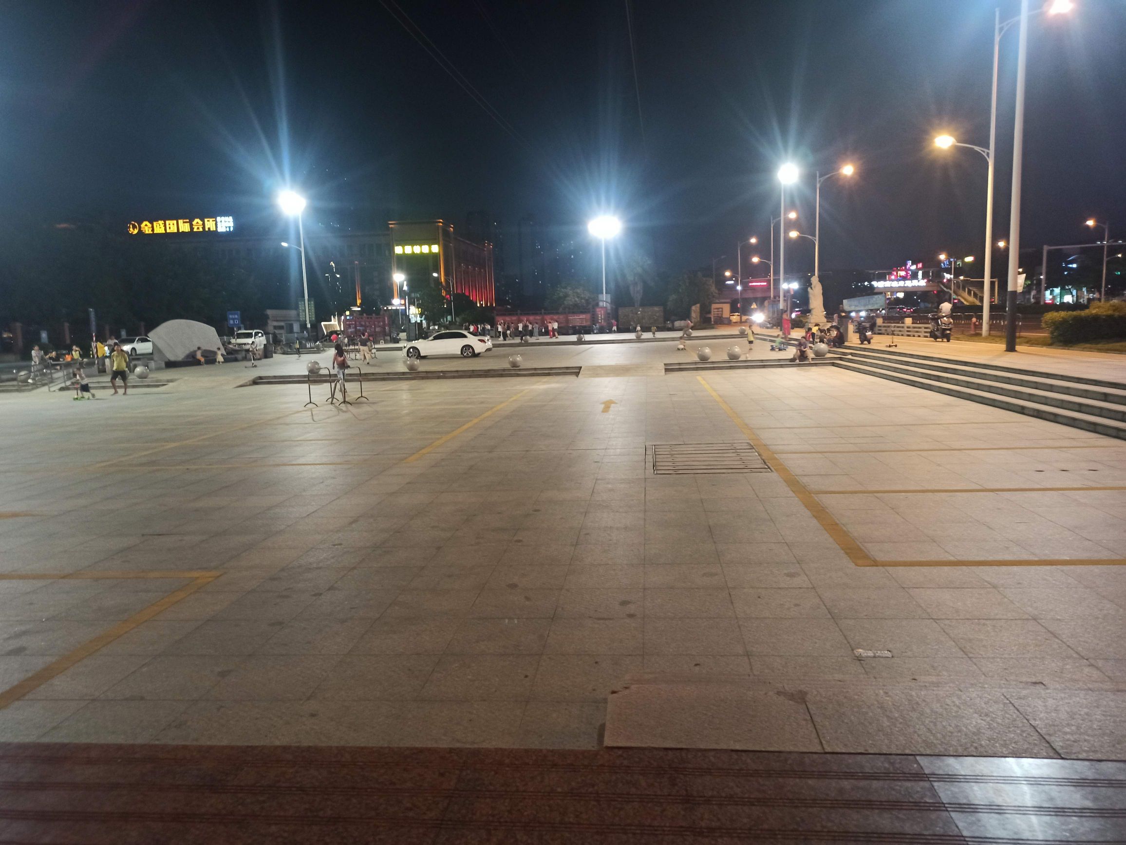 紫南赋文化广场旅行图片 2