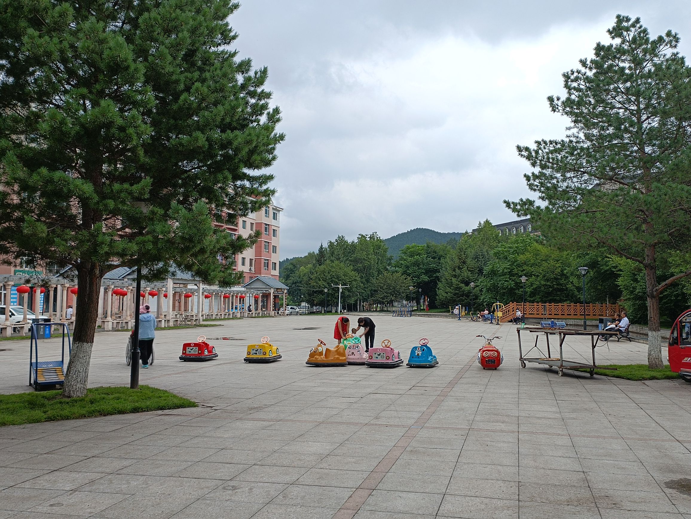 红松广场旅行图片 3