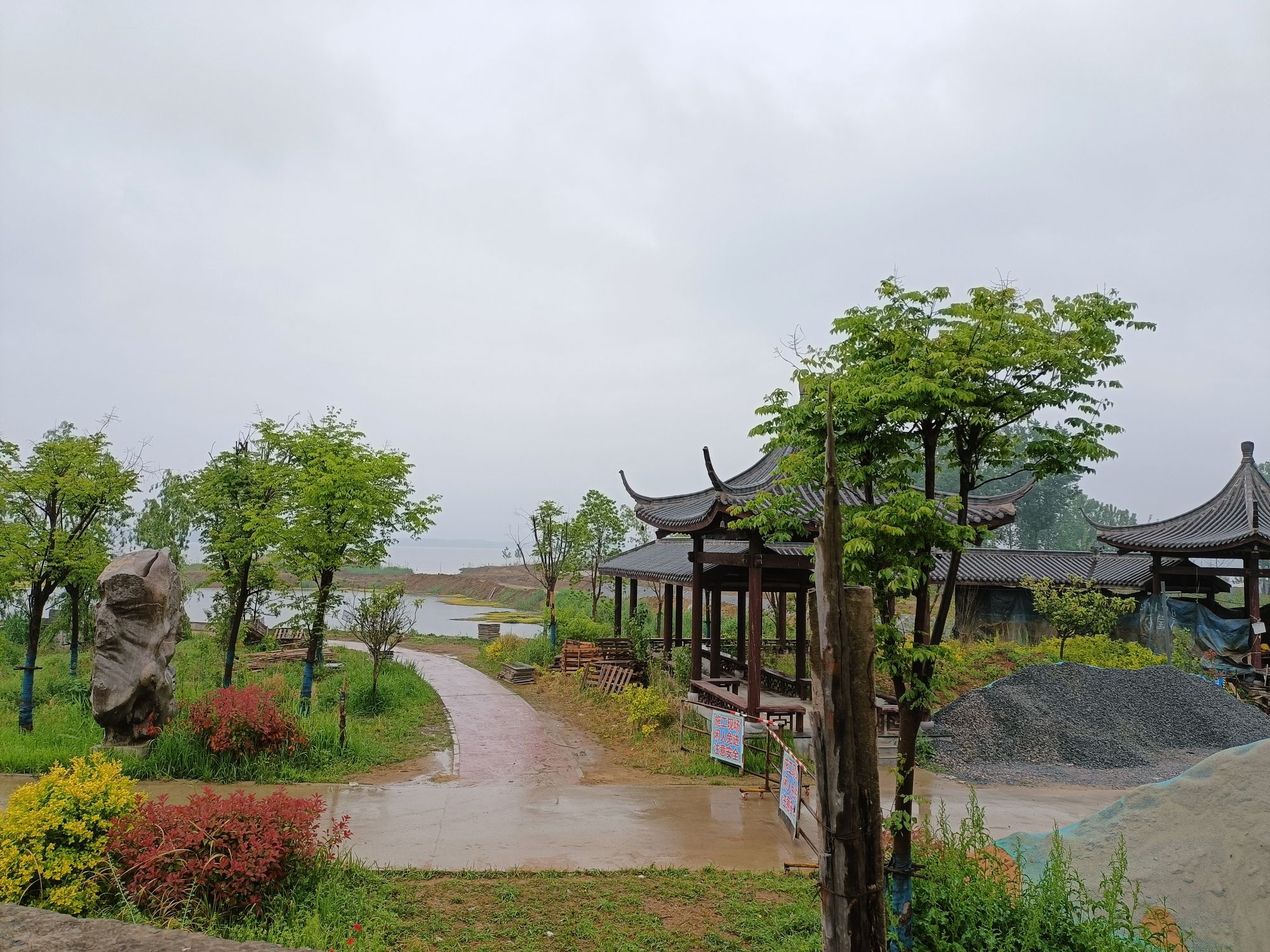 阿斗湖风景区旅行图片 2
