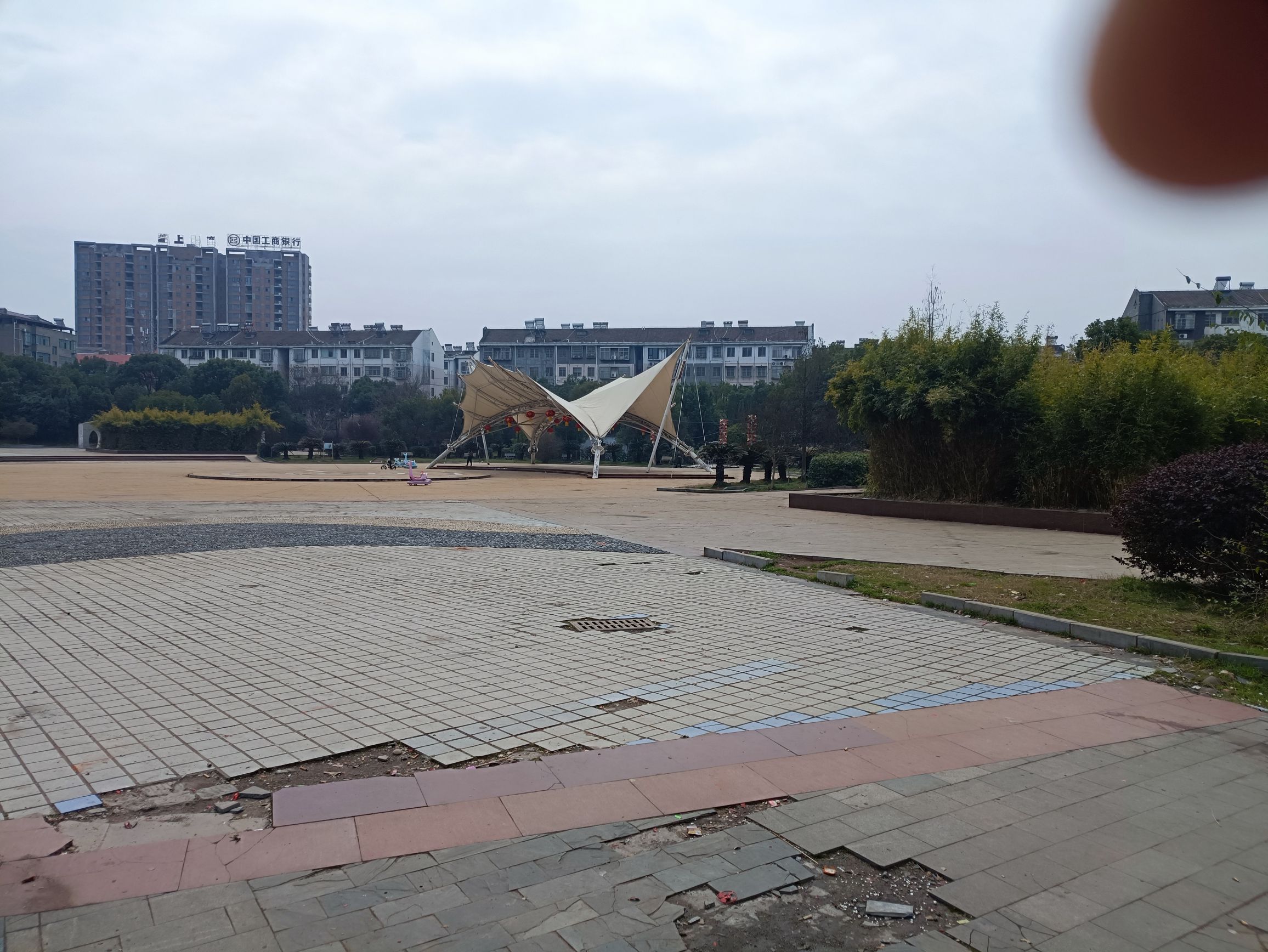 希望广场旅行图片 2