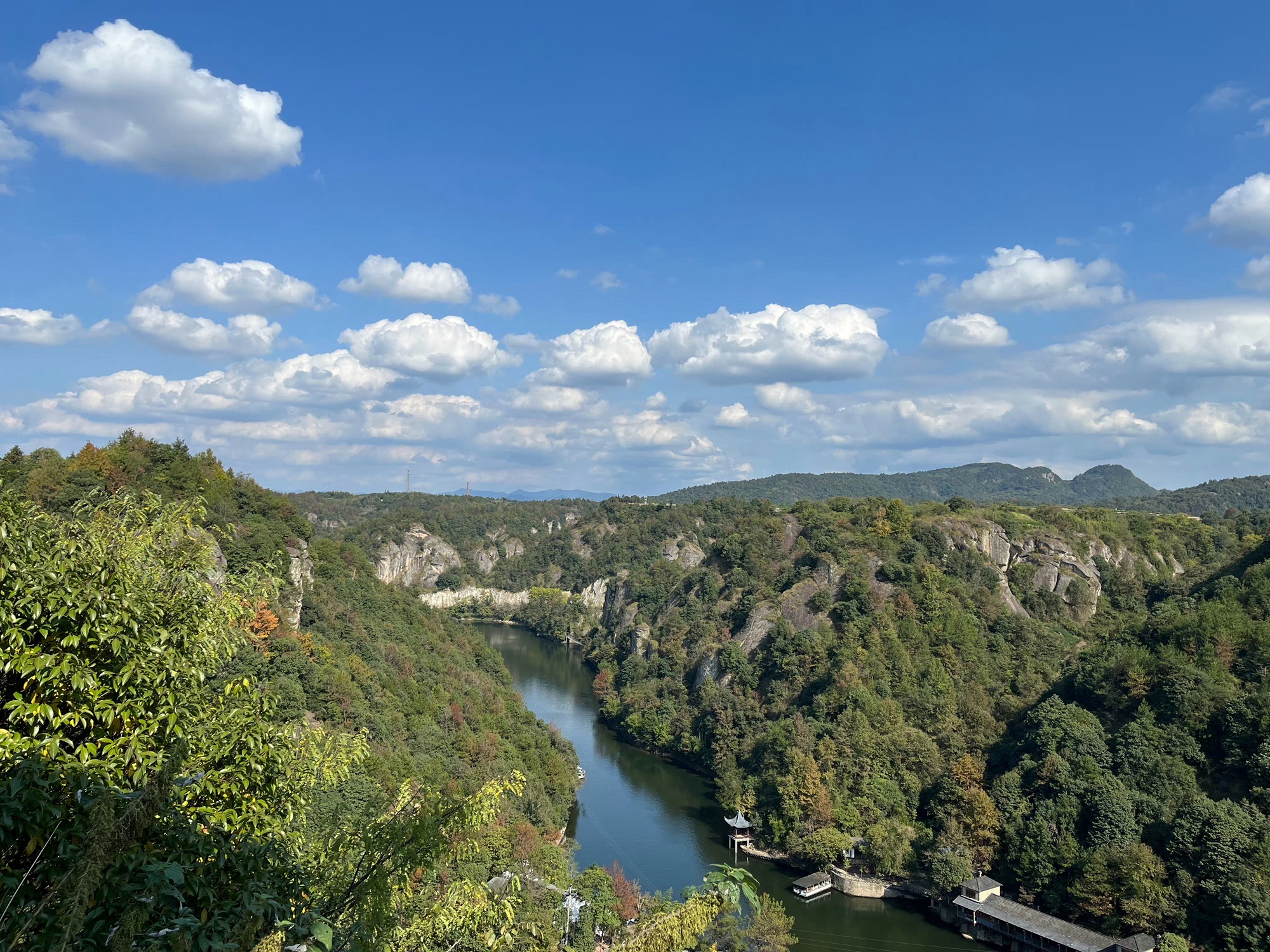 天烛仙境风景区旅行图片 1