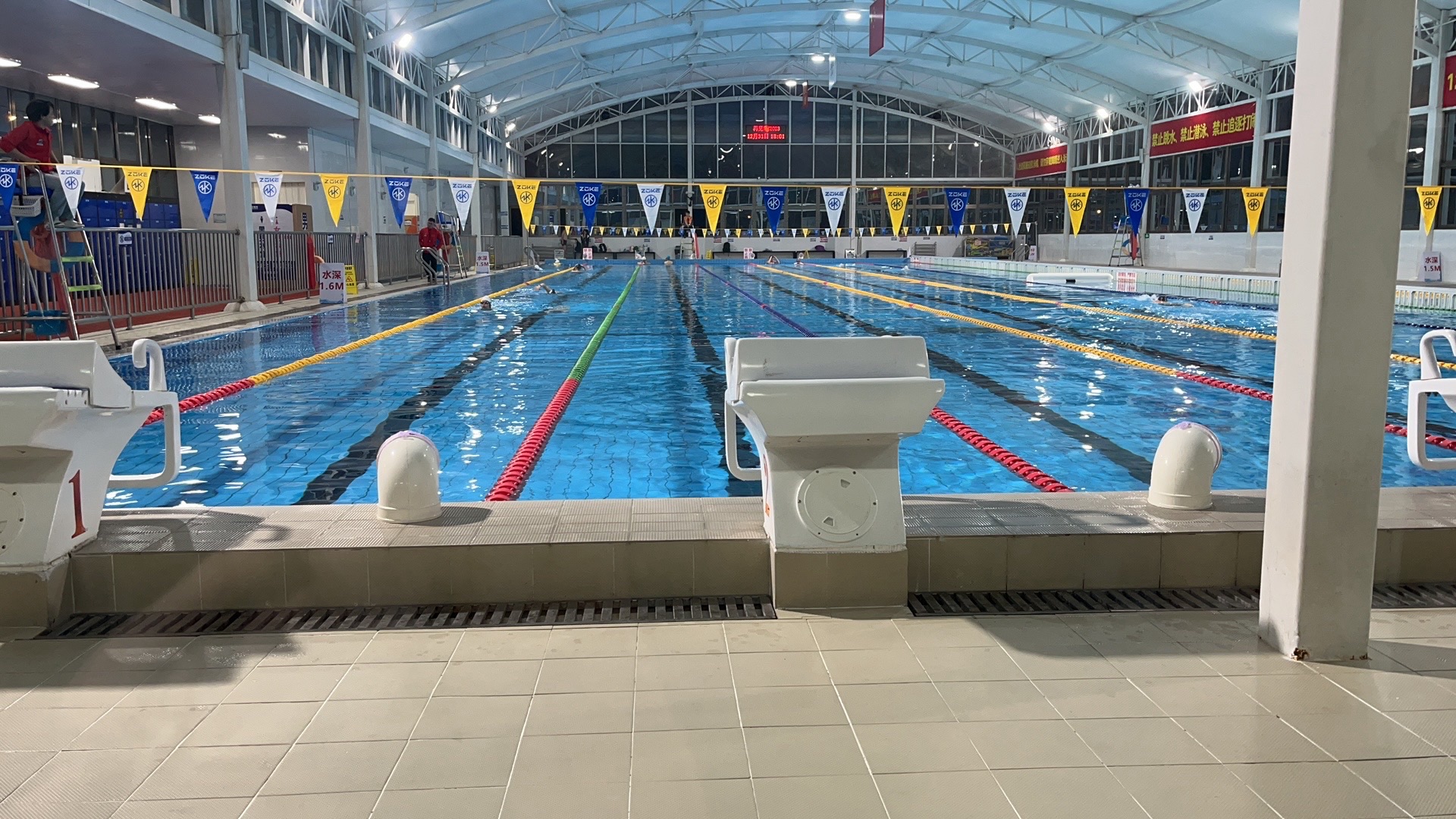 场地封面-广州市天河中学(珠江新城校区)游泳池