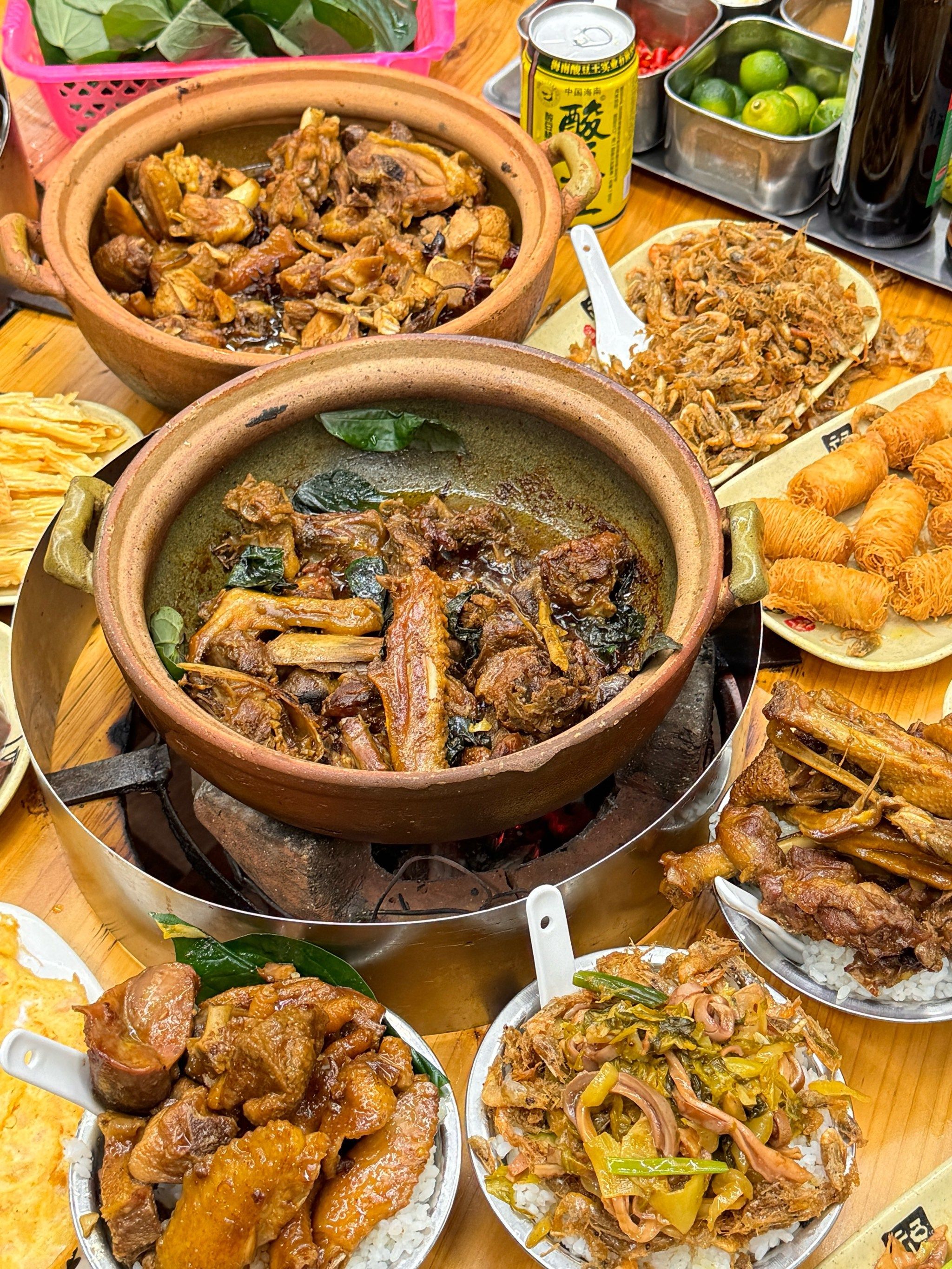 屯昌香草鸭店
