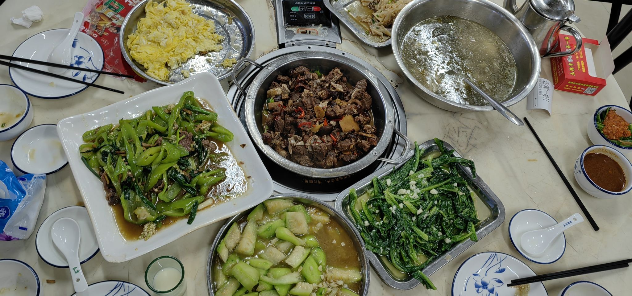 玉林市宁大姐第一家脆皮肉馆(江滨路)