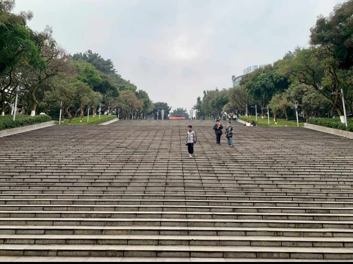 大梯步文化广场旅行图片 1