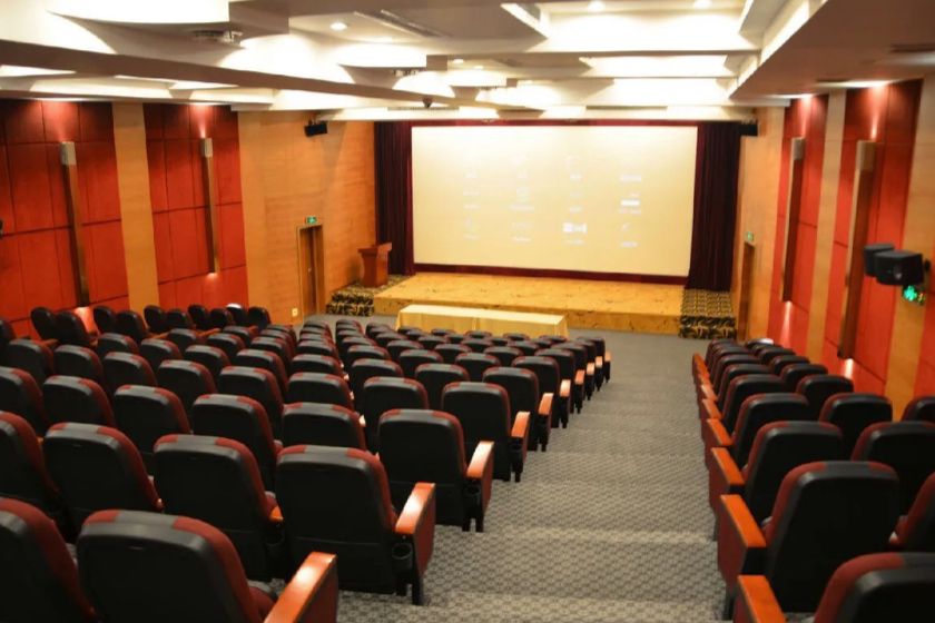 大世界电影城(旭山路店)