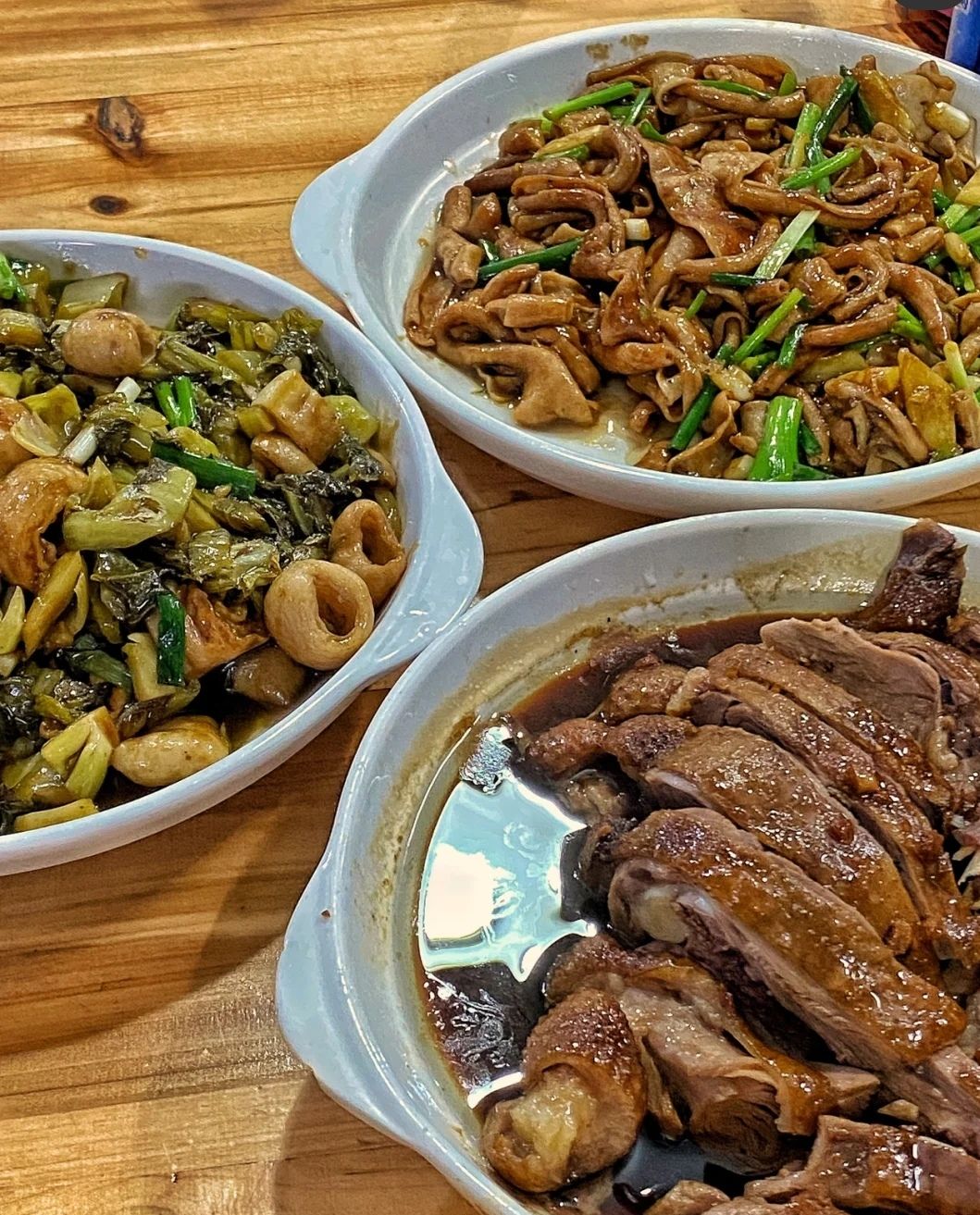 喜临美食城