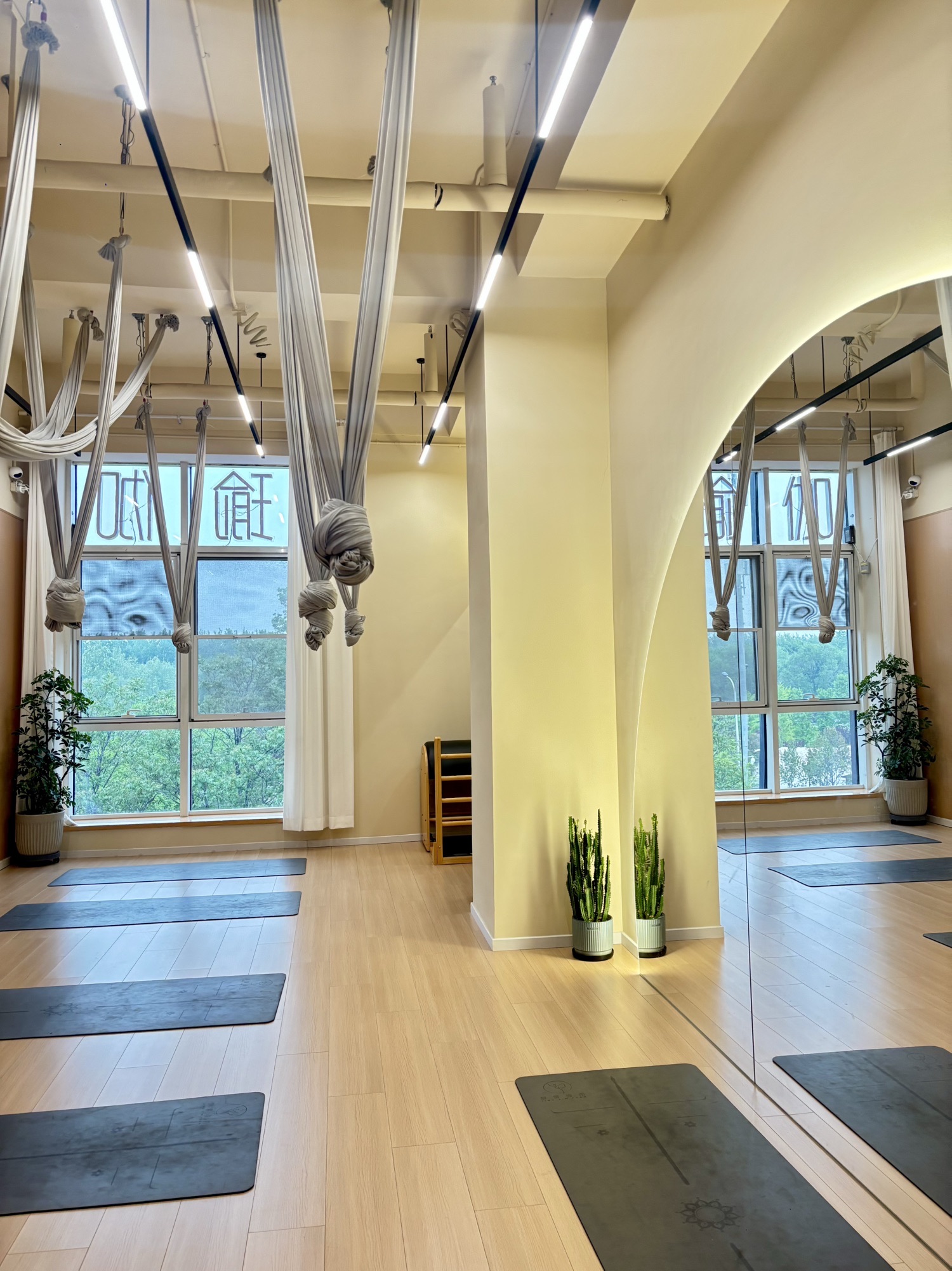 场地封面-静馨瑜伽