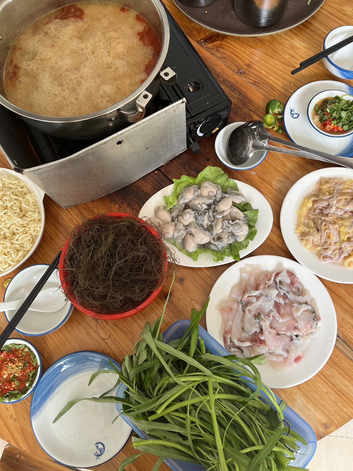 尝飨徕正宗铺前糟粕醋火锅