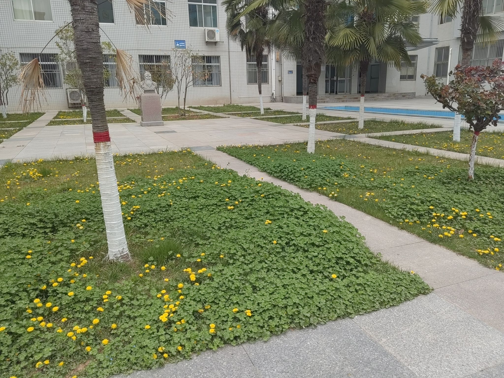 商洛学院1号楼