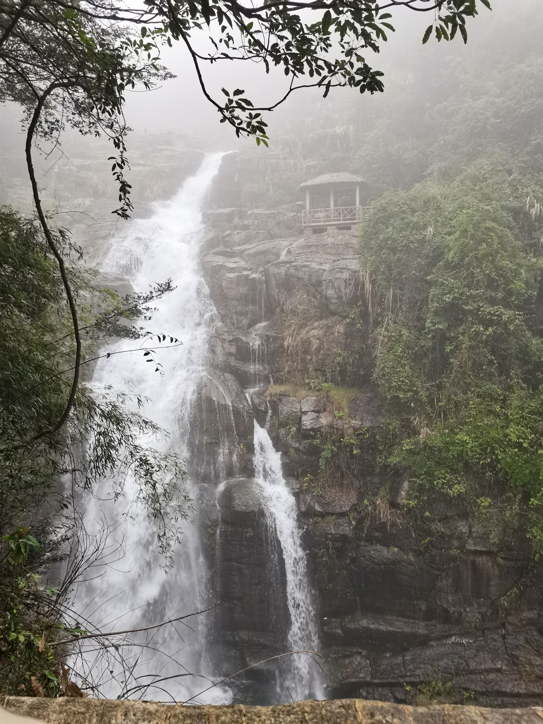 黄满寨瀑布群景区旅行图片 2