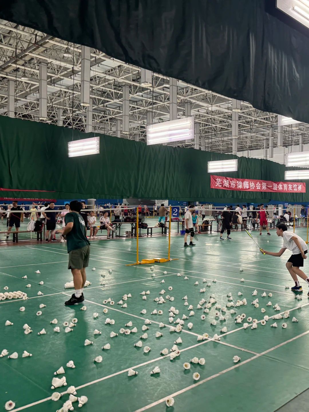 鼎弘羽毛球馆