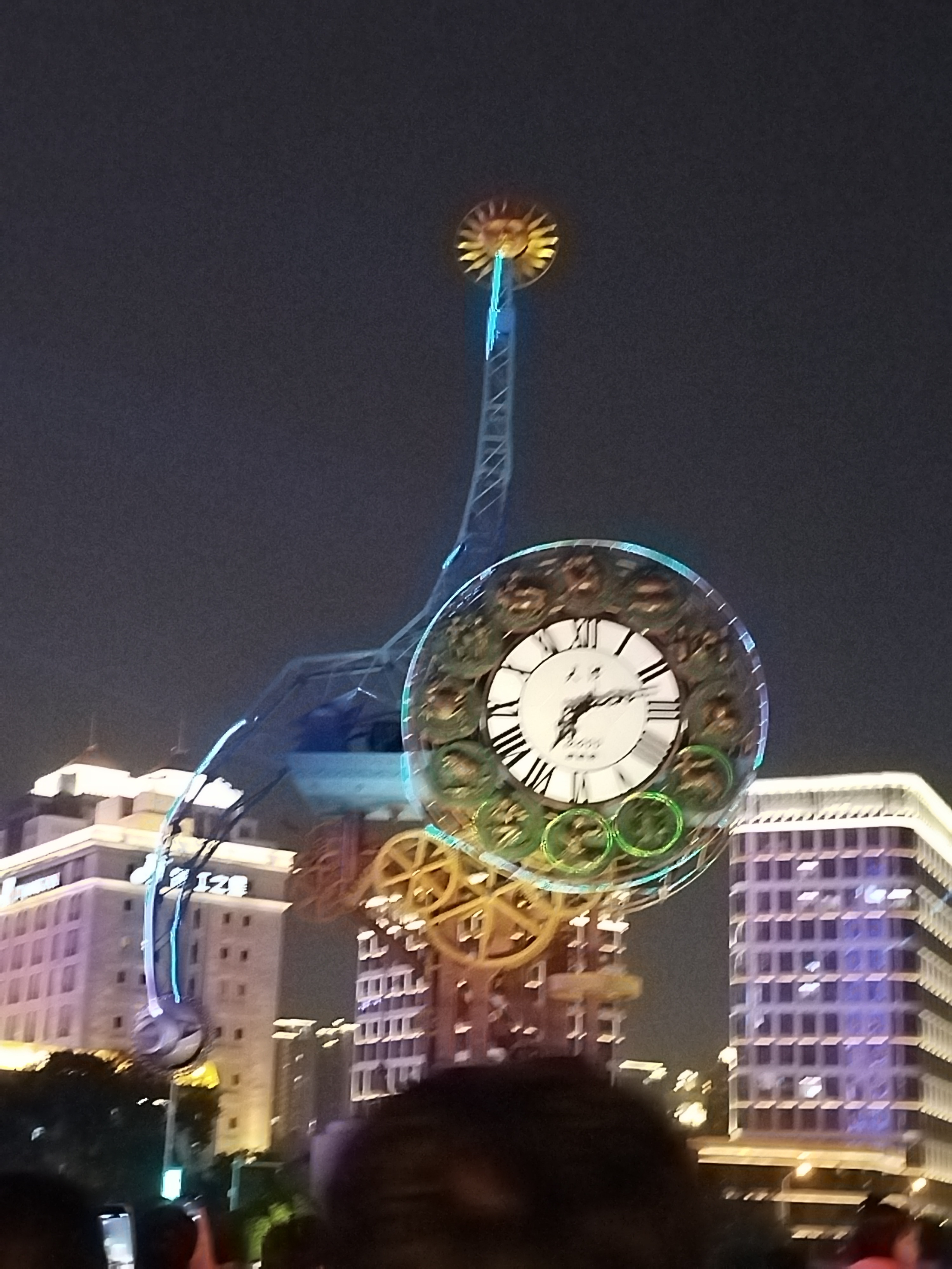 世纪钟广场旅行图片 1