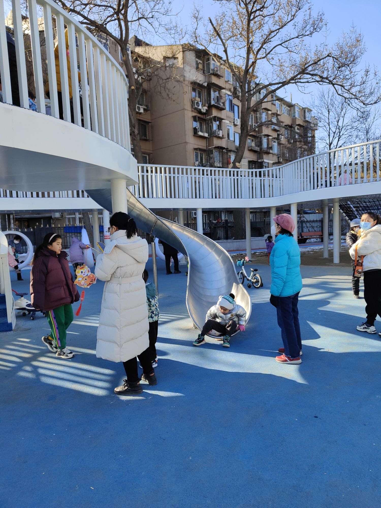青塔街心广场旅行图片 1