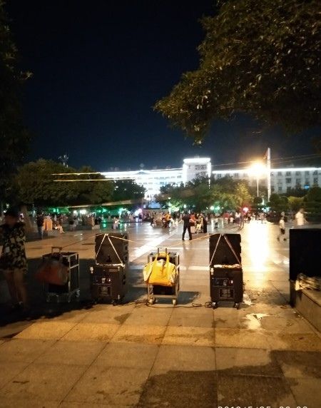 柳江人民文化宫广场旅行图片 2