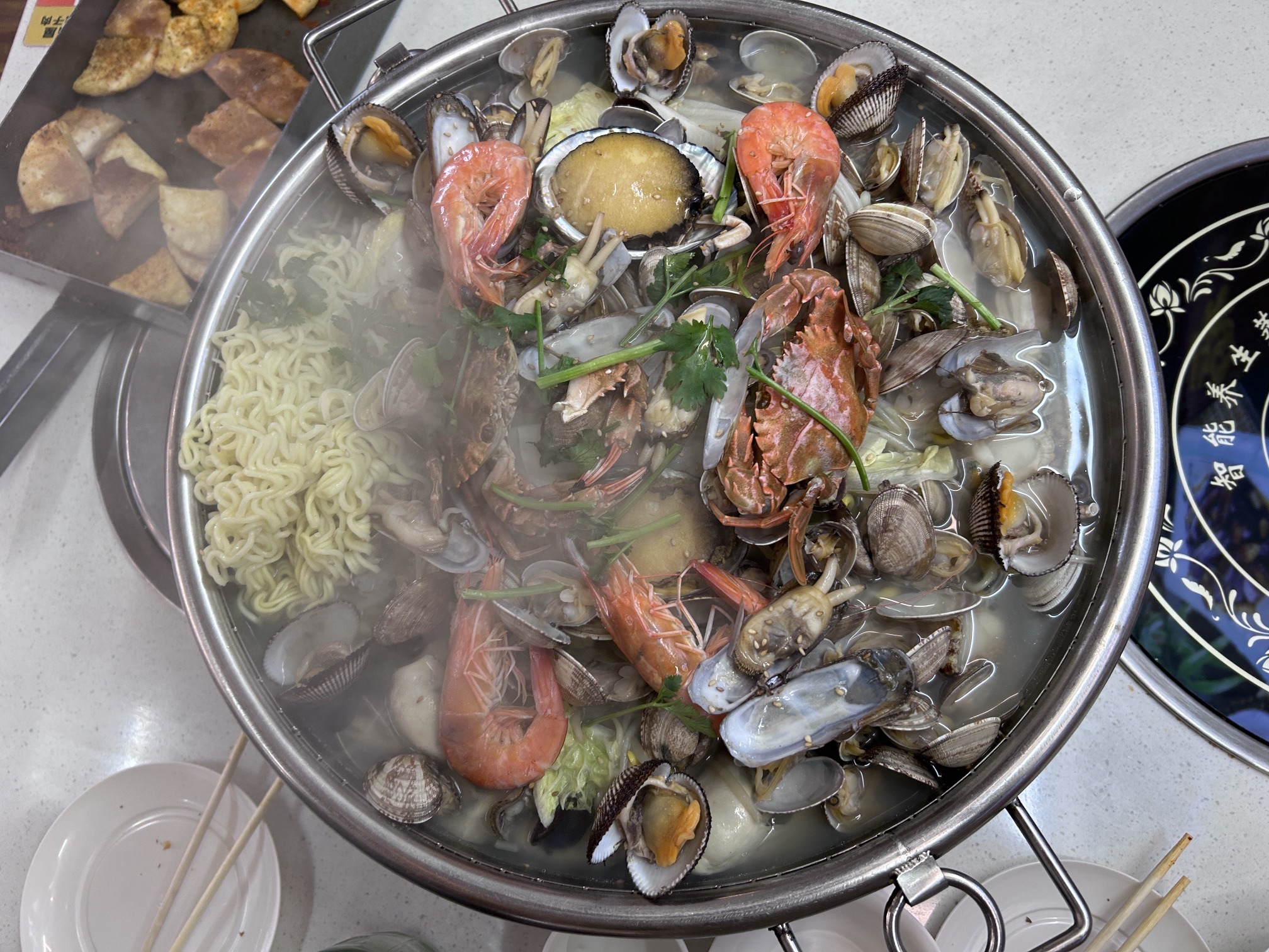 登州路啤酒美食街