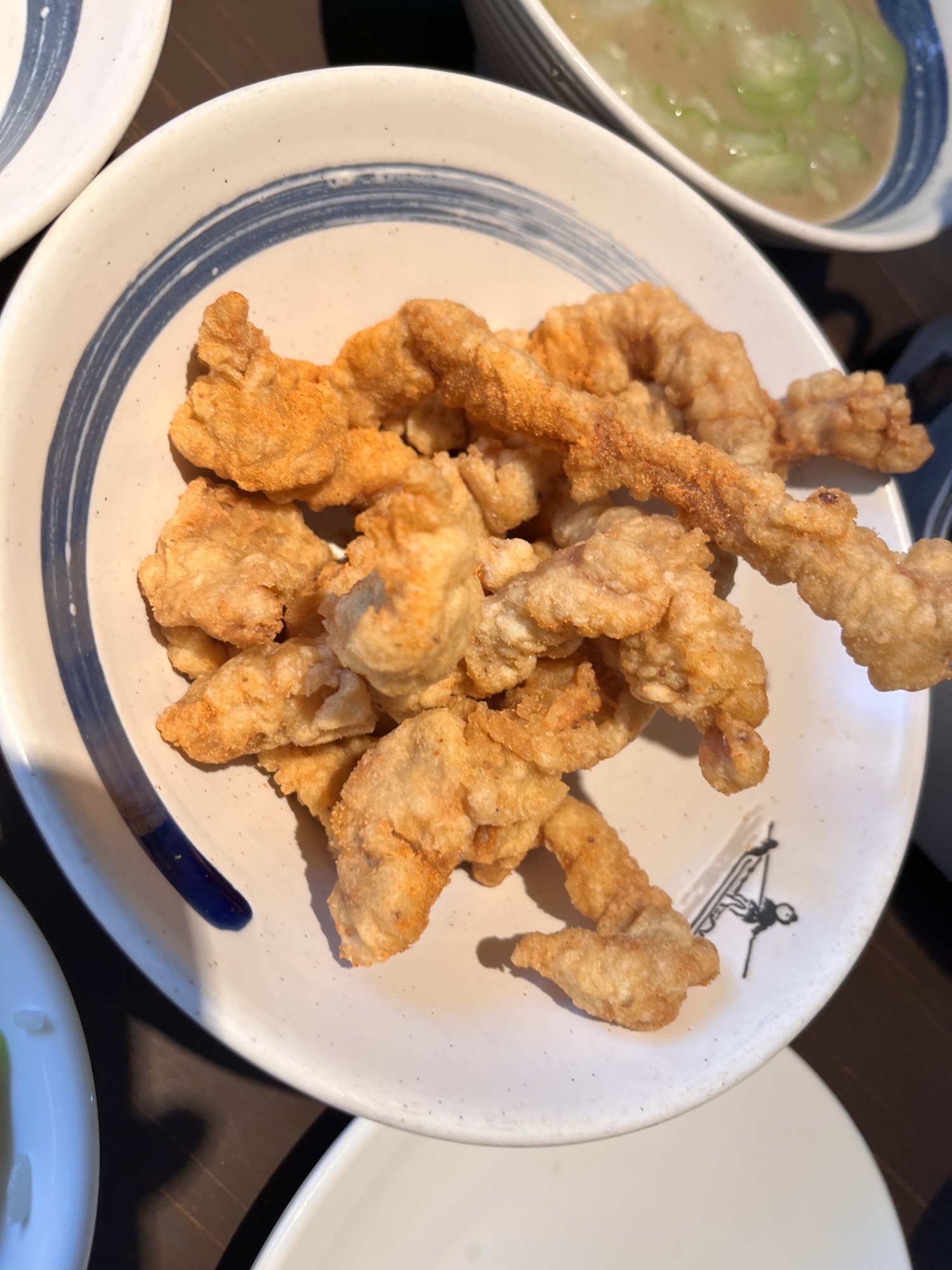 北站胖嫂打鼓皮餐馆(锦绣边城店)