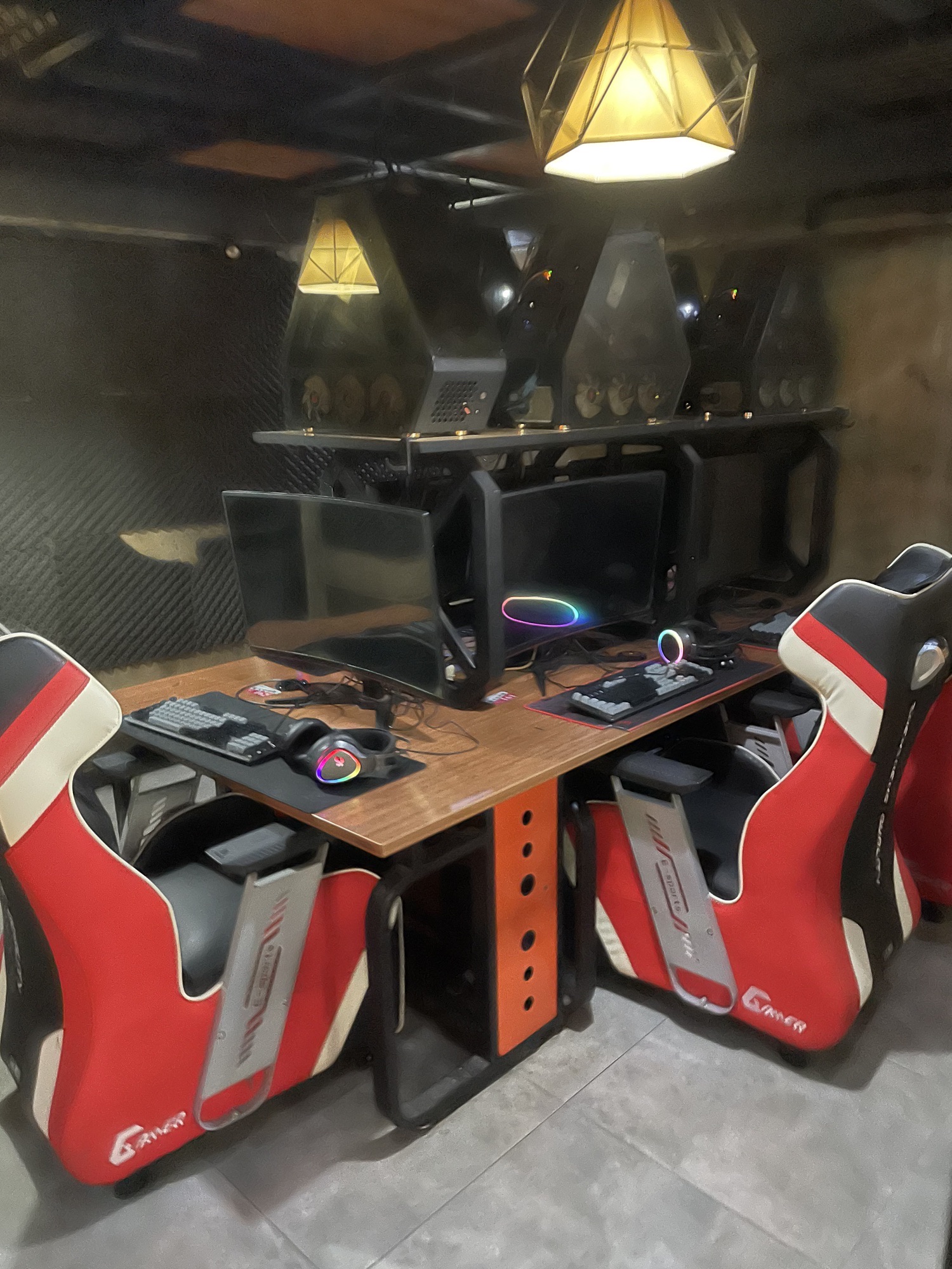 场地封面-摩非网咖(湖北大学店)