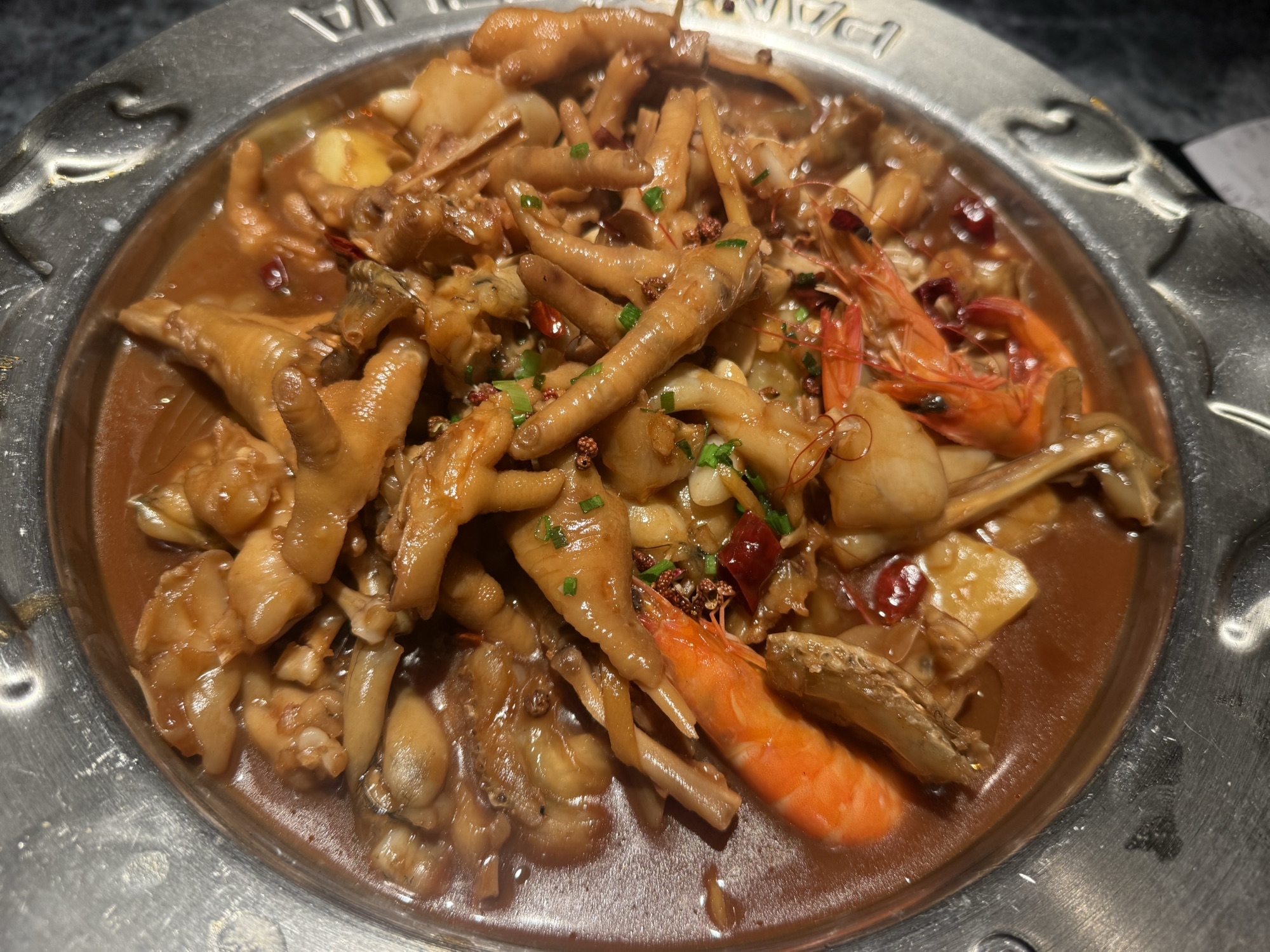 金鹰滨海天地形象店(学海路店)