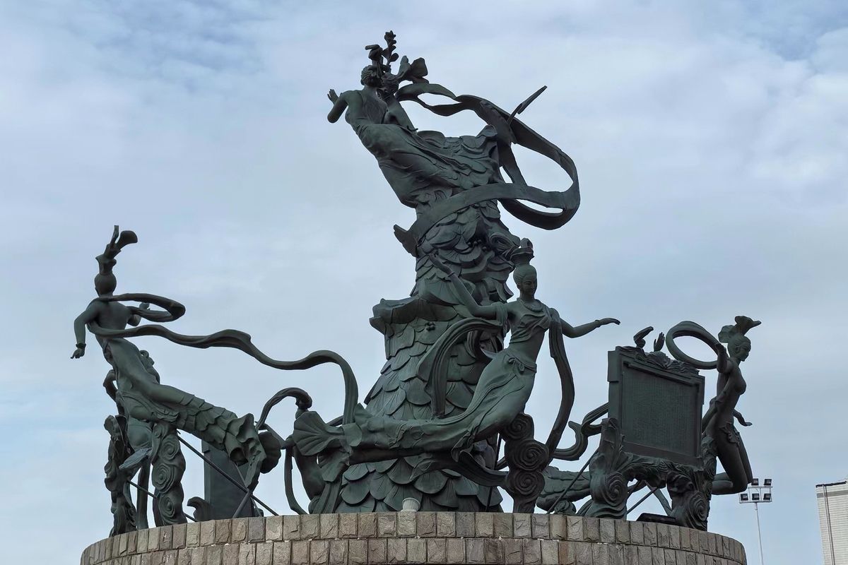 银杏仙子转盘旅行图片 1