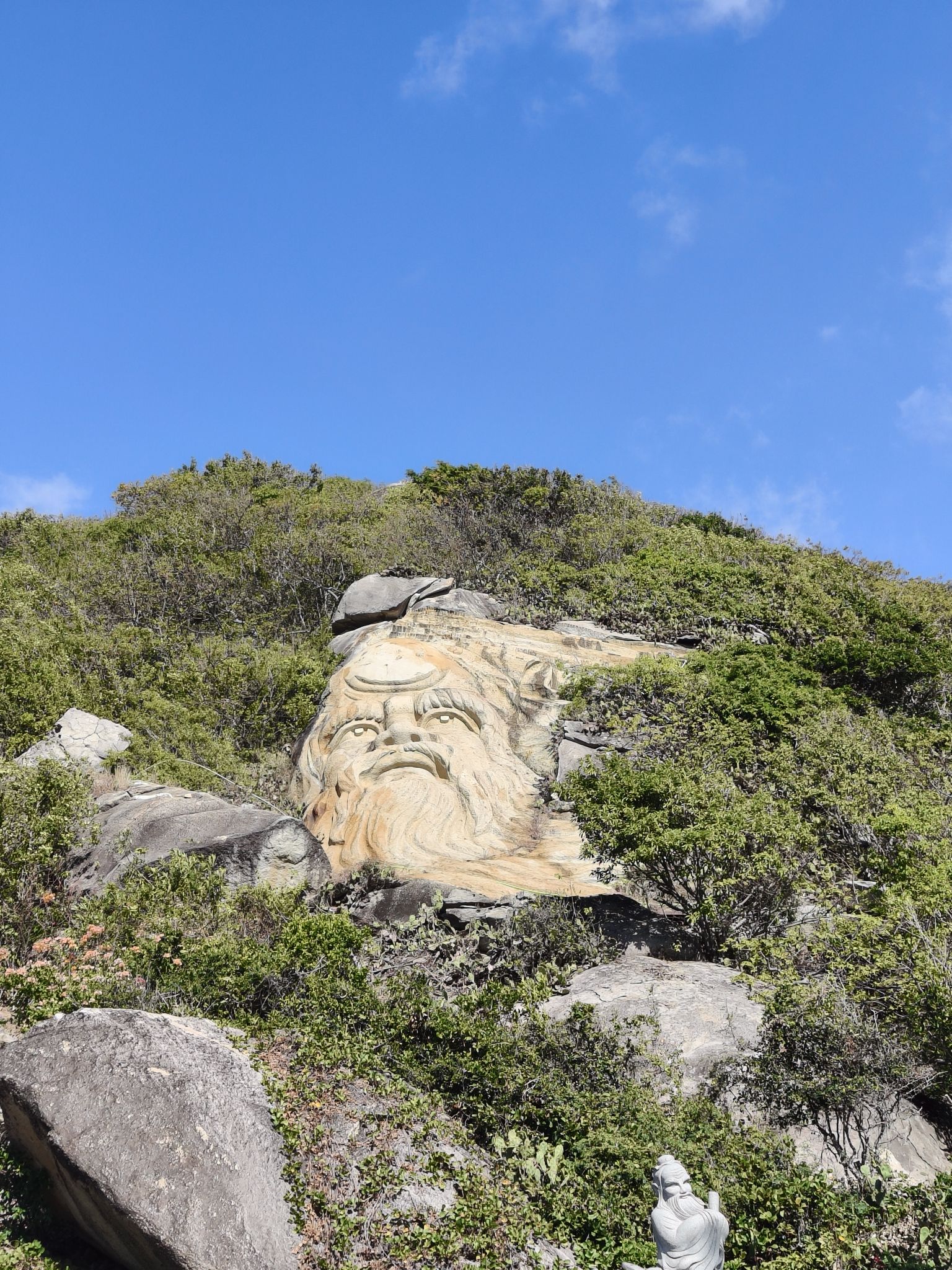 南山大小洞天旅游区-老子望海