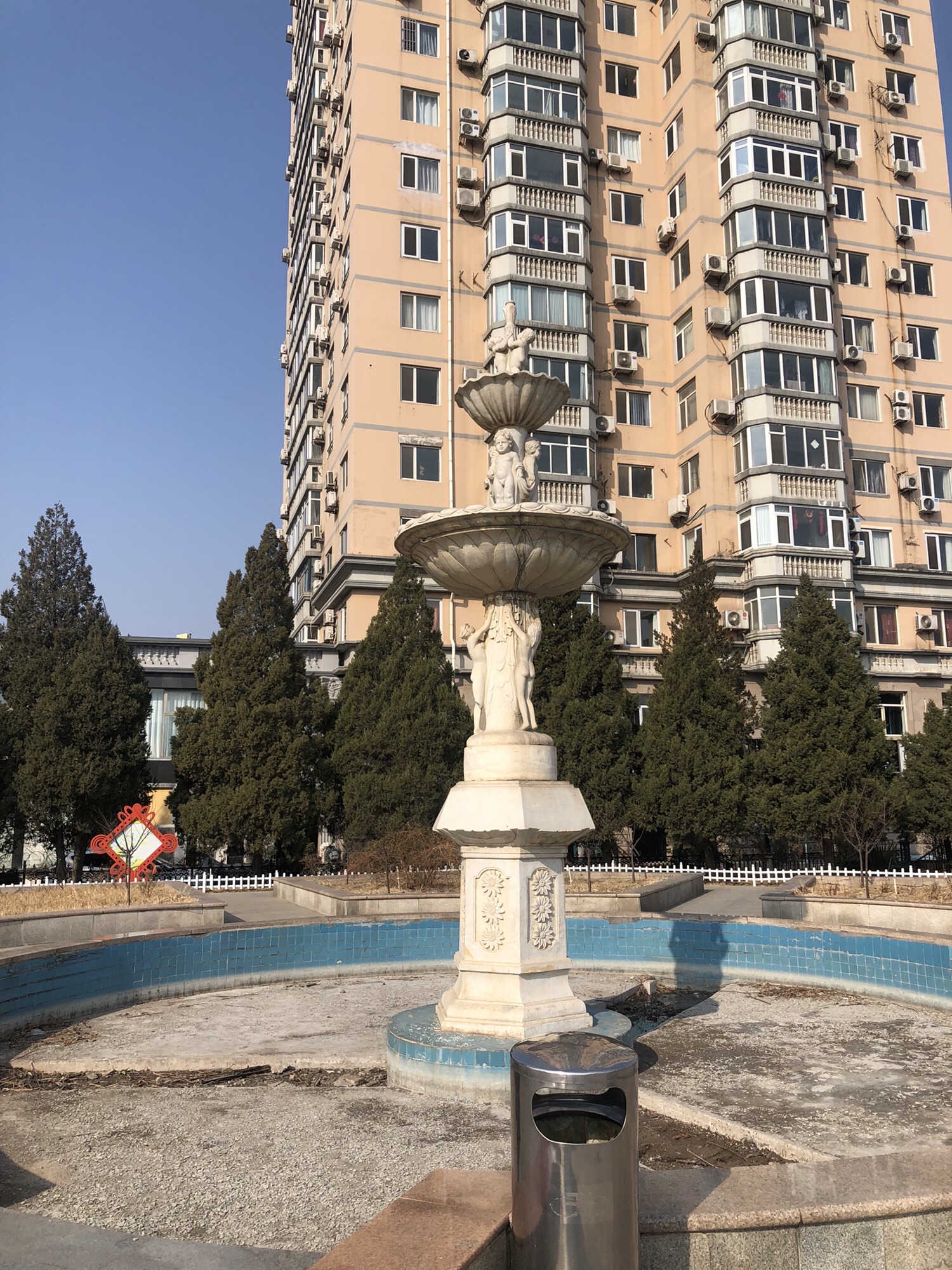 天通苑街心花园旅行图片 1