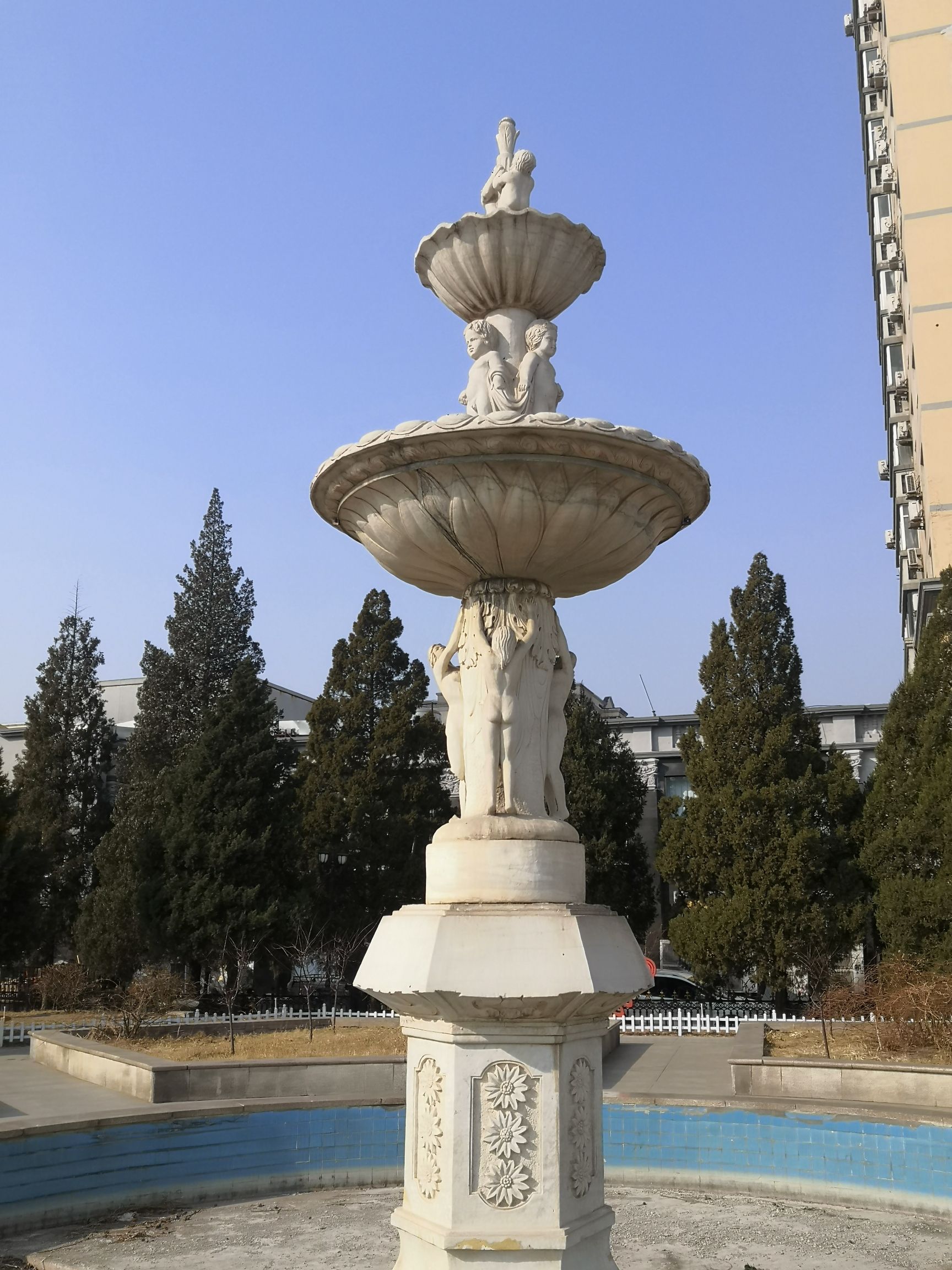 天通苑街心花园旅行图片 1