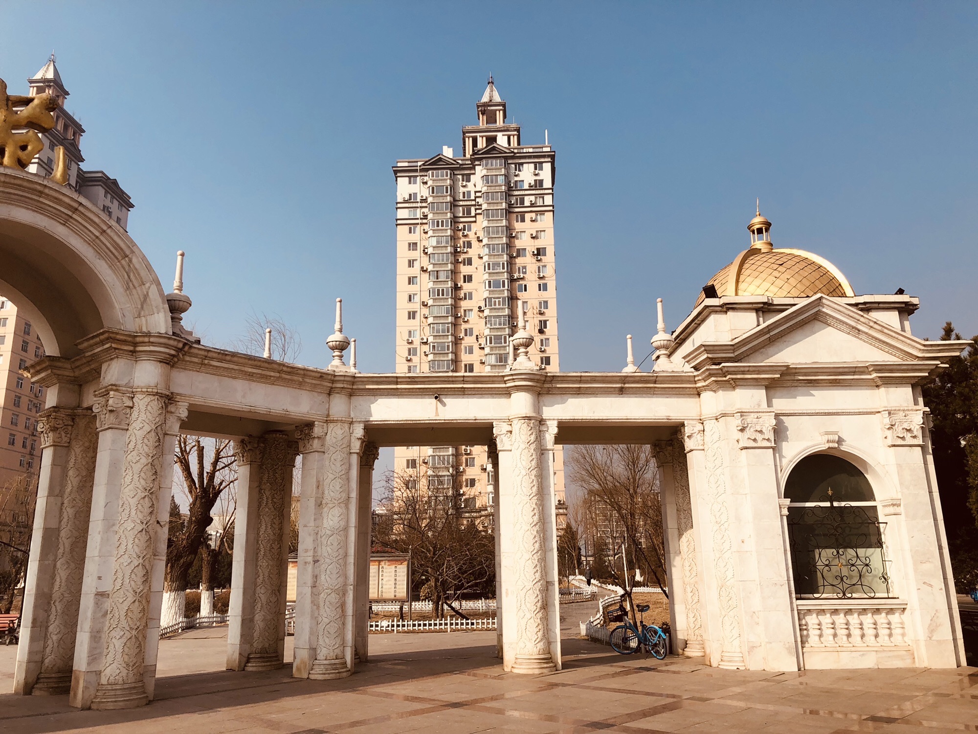 天通苑街心花园旅行图片 3