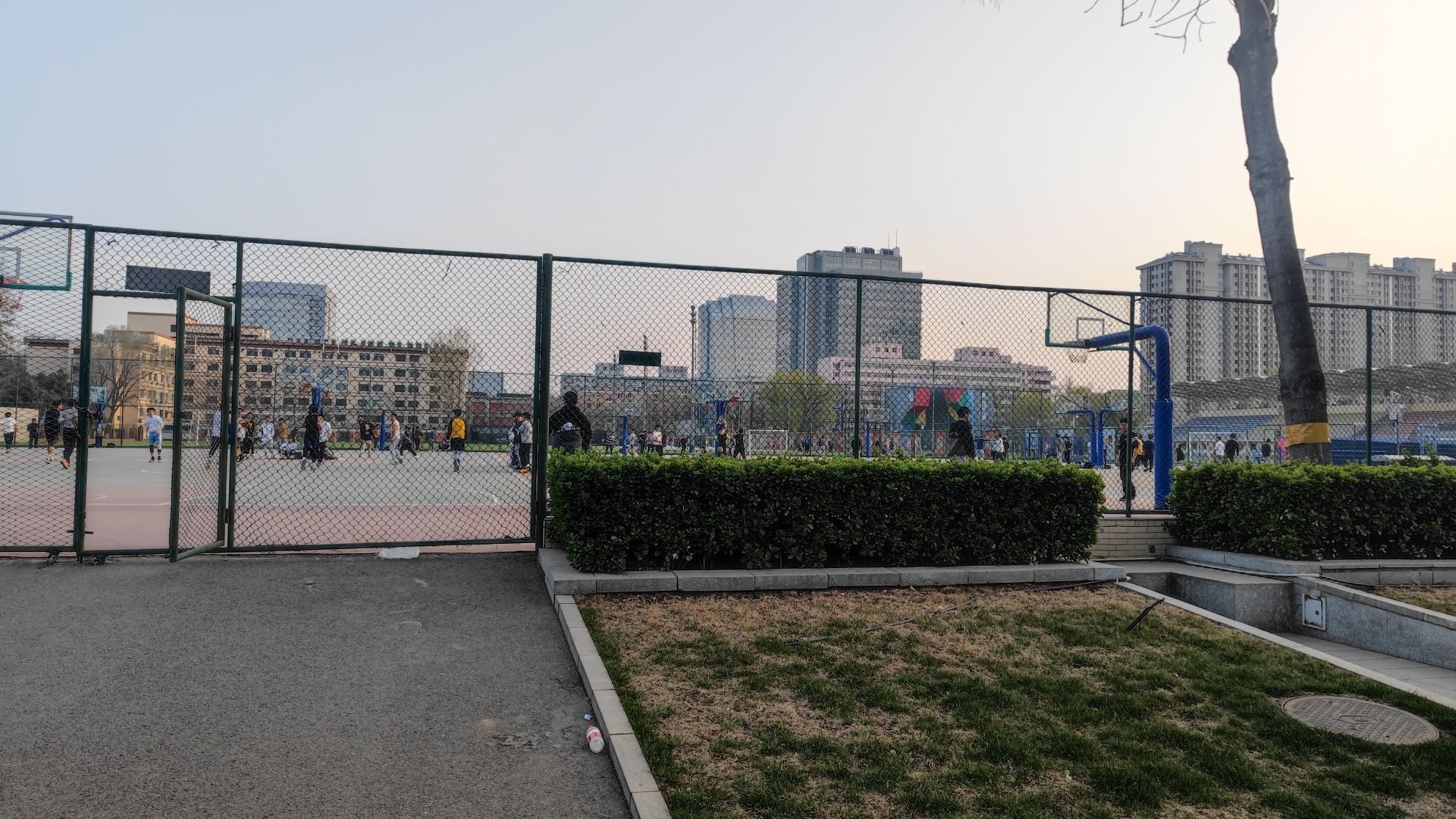 场地封面-中国地质大学(北京)篮球场