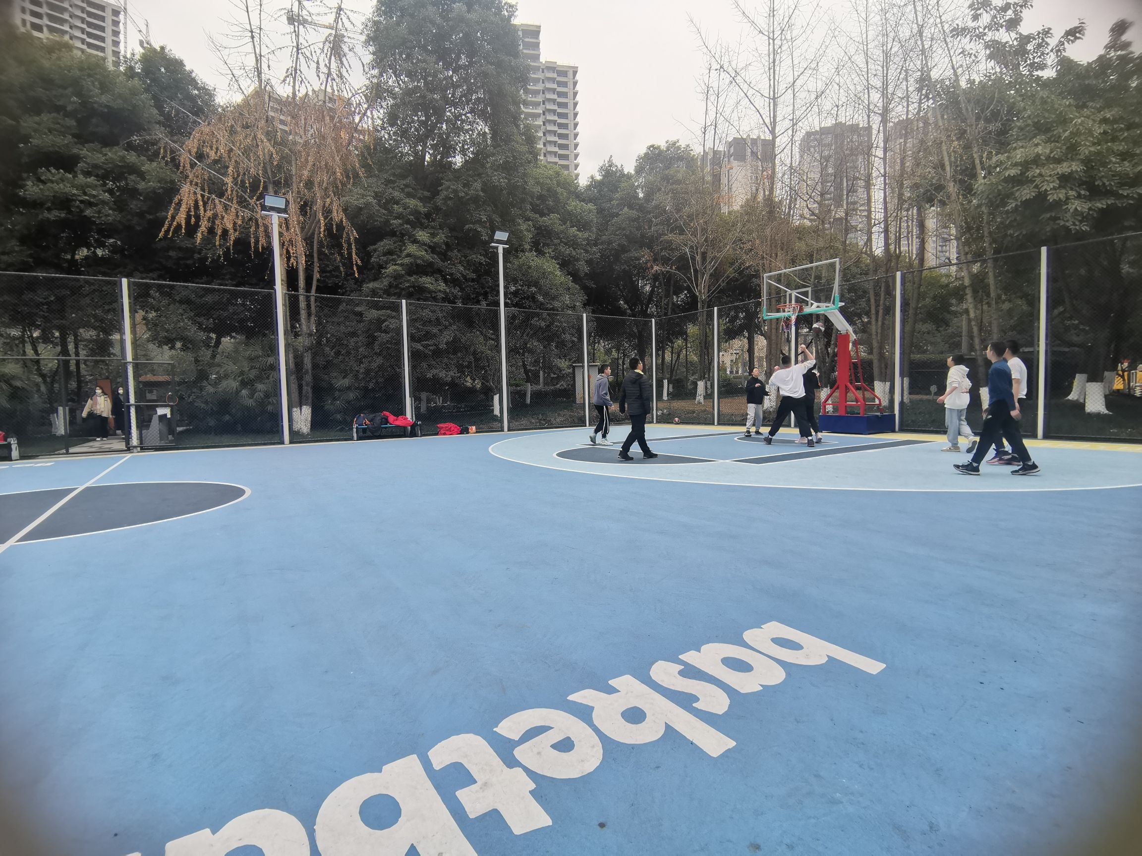 场地封面-东湖公园-篮球场