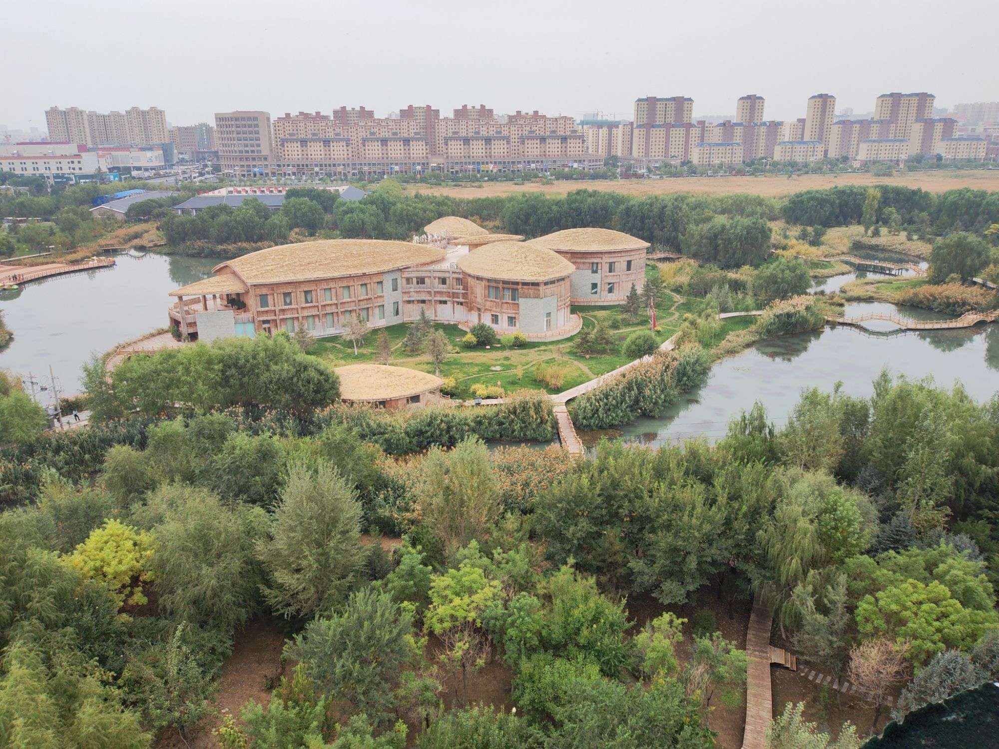张掖国家湿地公园-湿地观鸟塔