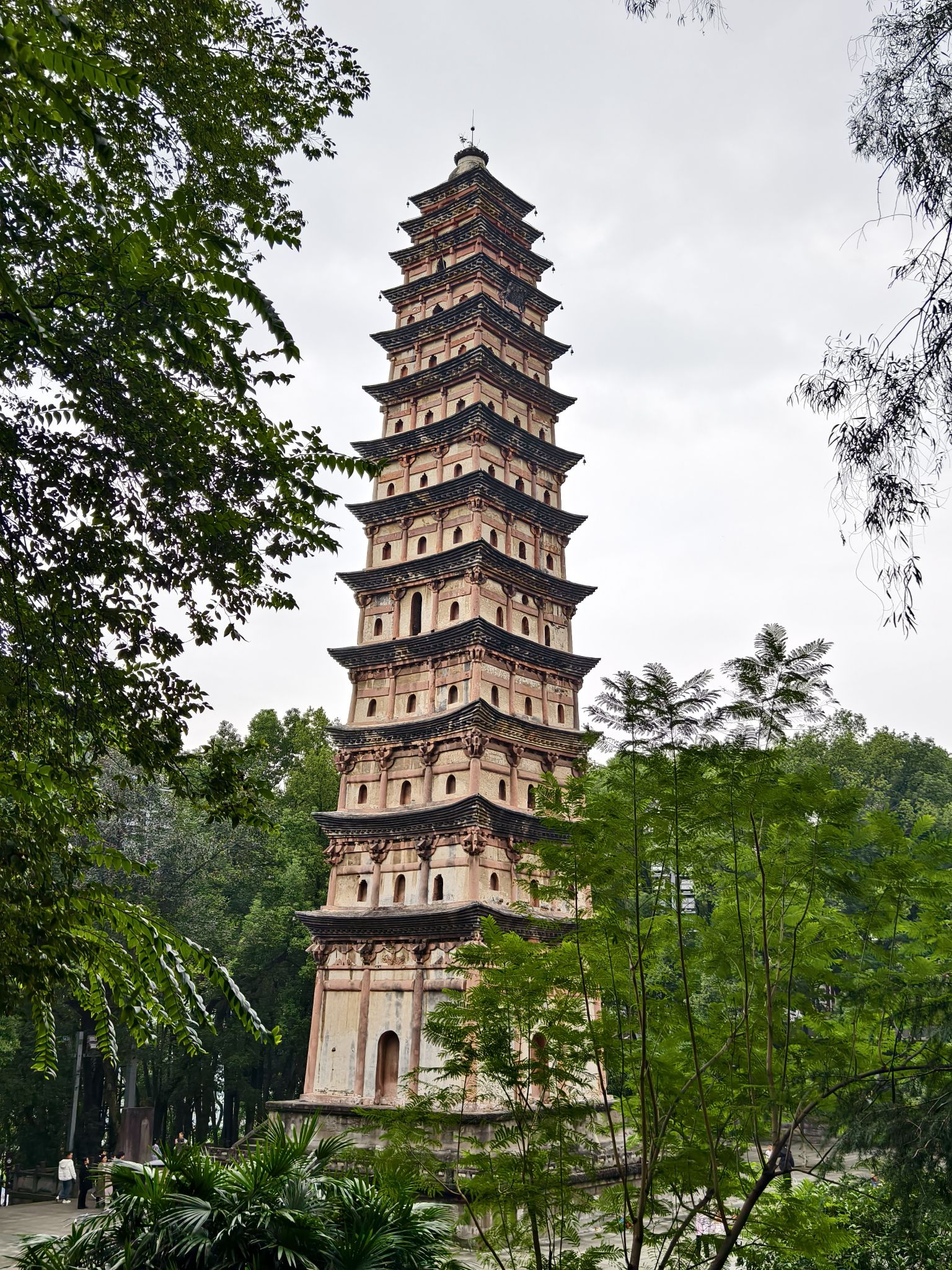 无量宝塔旅行图片 1